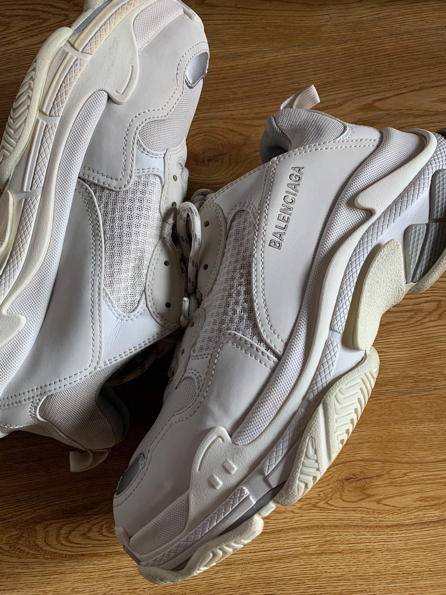 Balenciaga Balenciaga Triple S Silver White Size US 10 / EU 43 - 1 Thumbnail