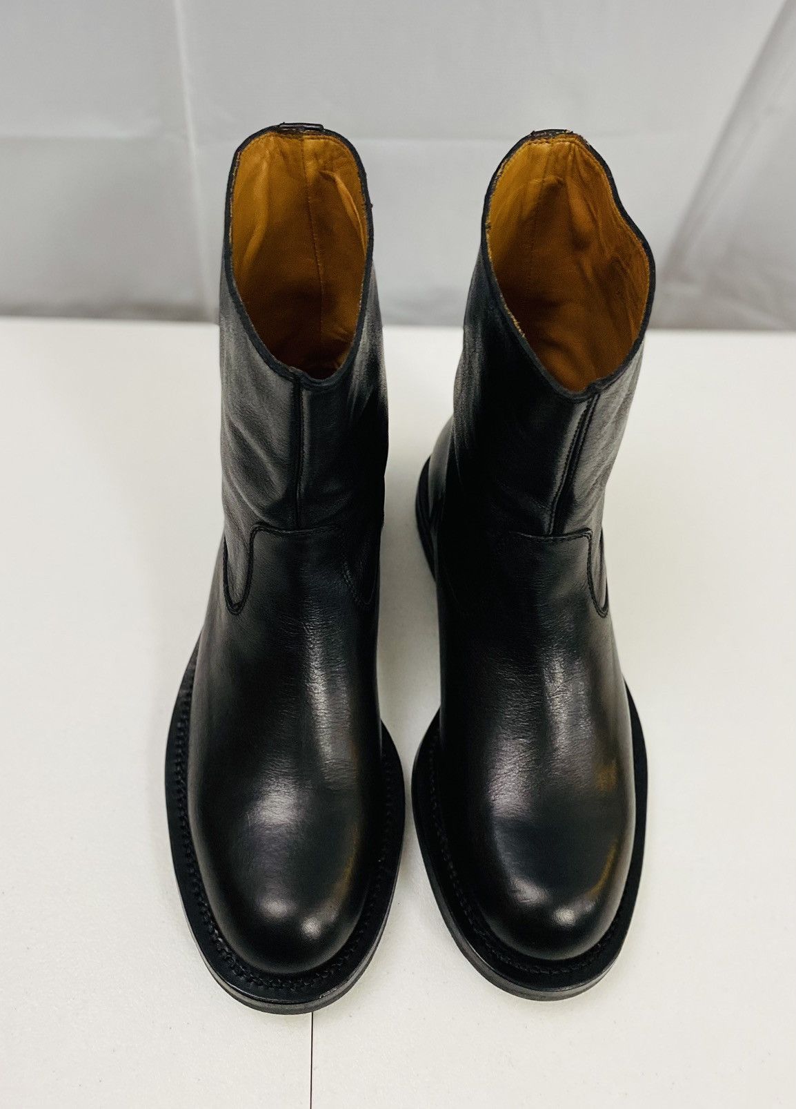 Gucci Gucci 🇮🇹 black calf commando sole logo heel ankle boots 9 NEW Size US 9 / EU 42 - 7 Thumbnail