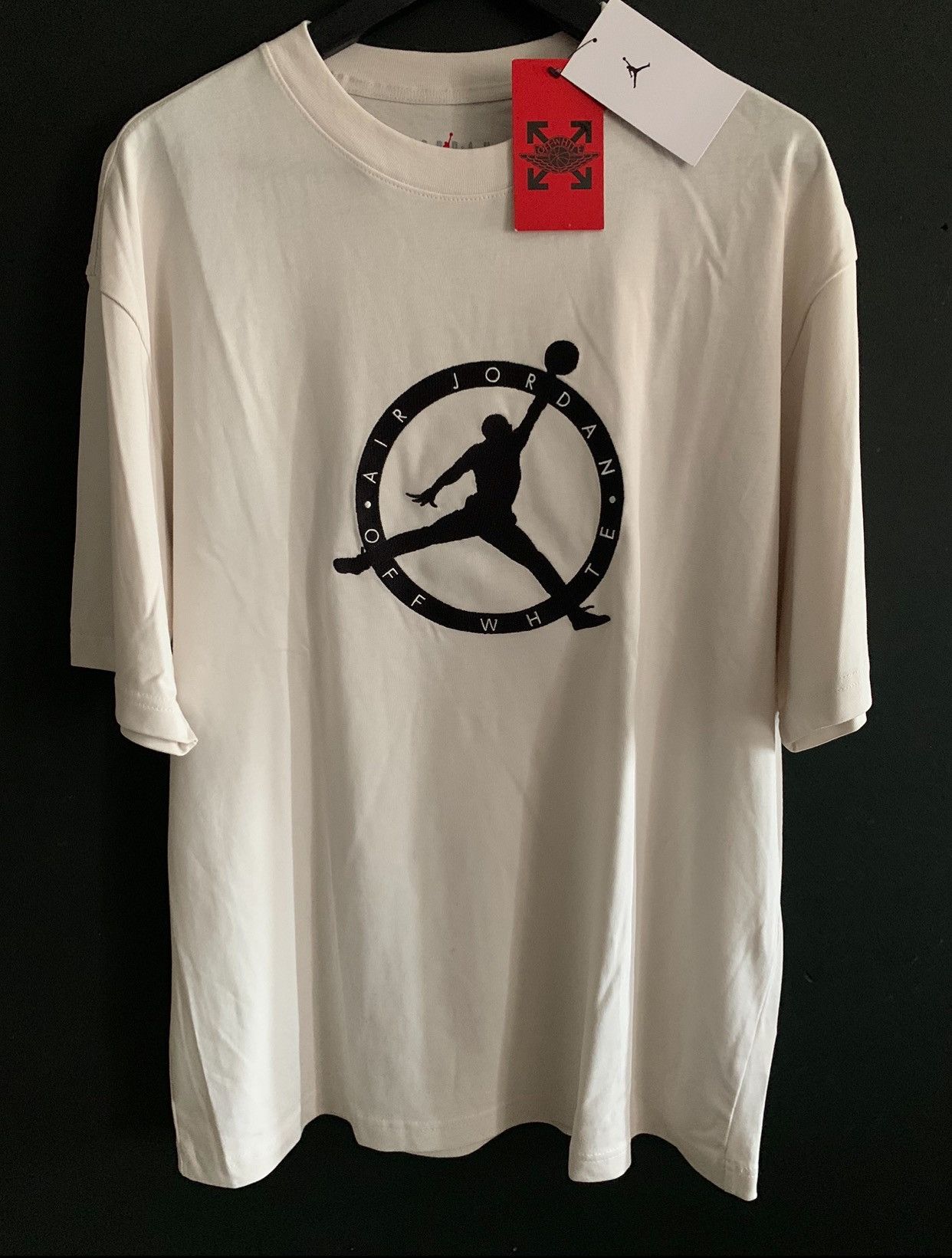 Jordan Brand Off White x Nike Jordan tee size L | Grailed