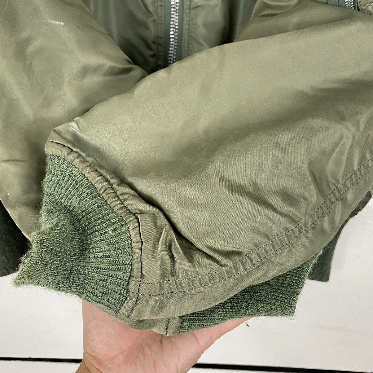 Alpha Industries Alpha Industries MA-1 reversable bomber jacket Size US L / EU 52-54 / 3 - 17 Thumbnail