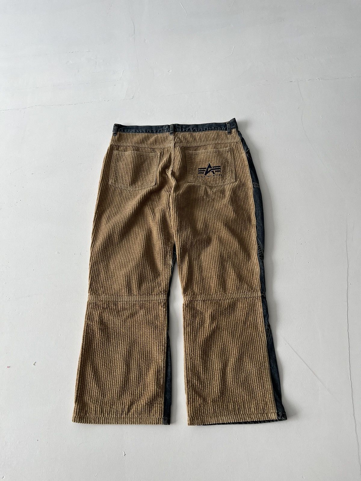 20471120 × Alpha Industries Vintage 90s Alpha industries corduroy jeans like balenciaga Size US 34 / EU 50 - 1 Thumbnail