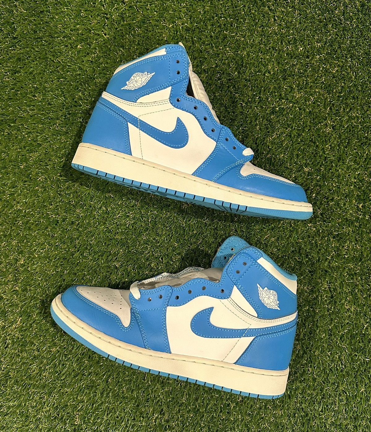 Jordan Brand Jordan 1 Retro High OG UNC Size US 8.5 / IT 38.5 - 2 Thumbnail
