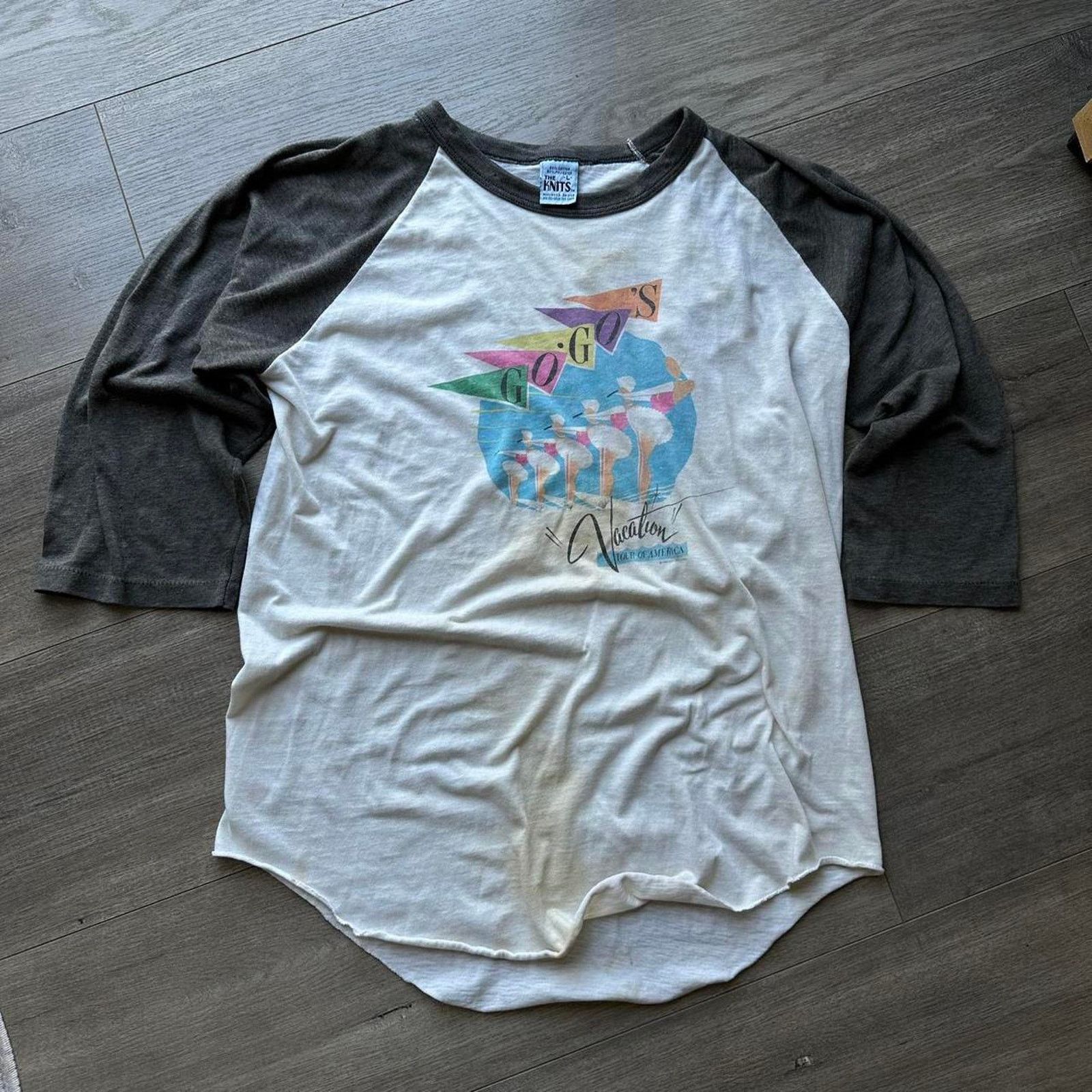 Band Tees × Vintage Vintage 80s The GoGos Tour Band Tee Thin Raglan Shirt Size US M / EU 48-50 / 2 - 1 Thumbnail