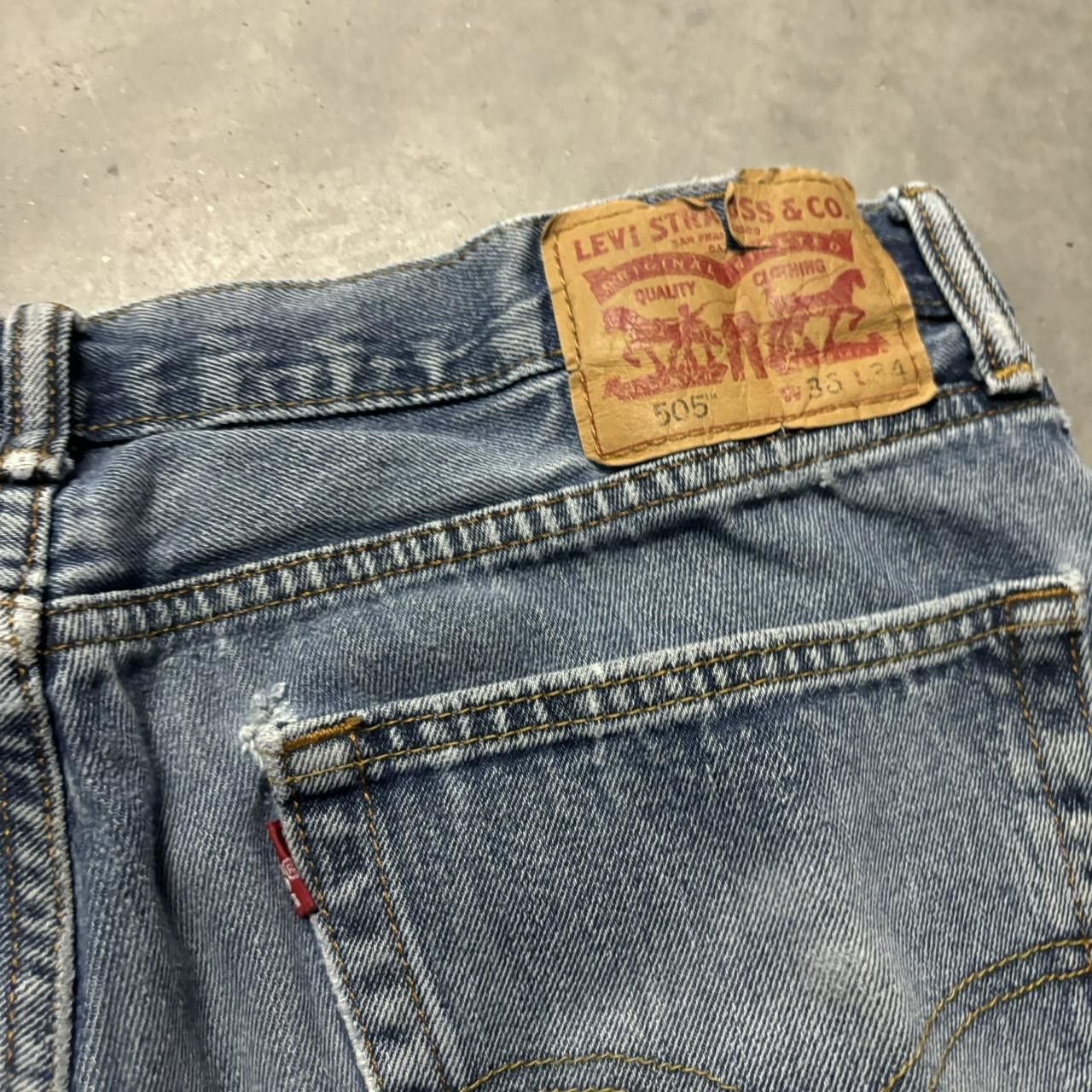 Japanese Brand × Vintage Crazy Vintage Y2K/2000s Grunge Medium wash Levi’s Denim Jeans! Size US 34 / EU 50 - 6 Thumbnail