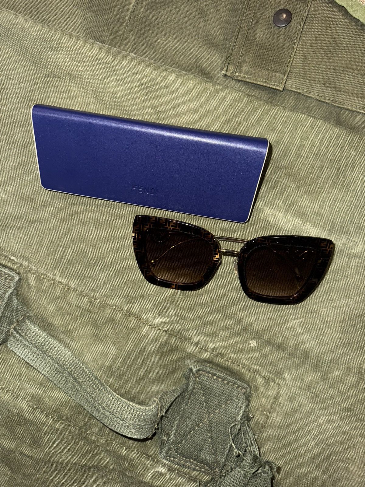 Fendi Fendi FF Logo Square Cat eye havana sunglasses Size ONE SIZE - 1 Thumbnail