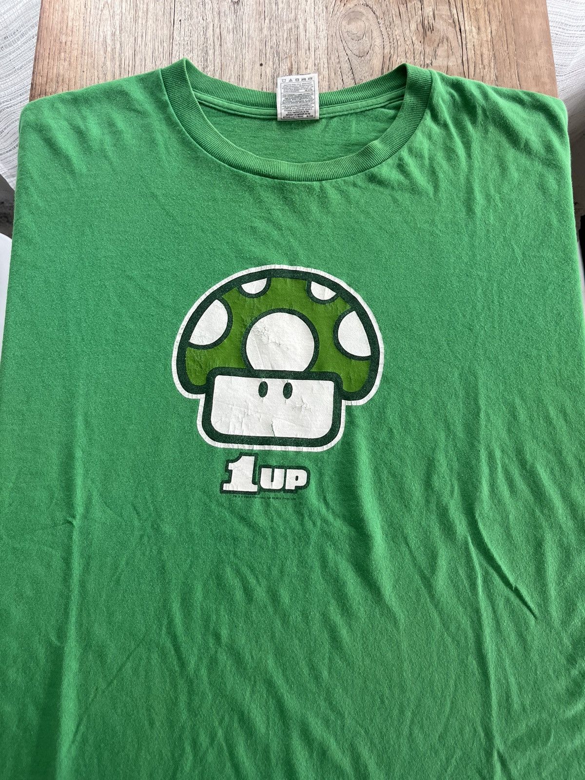 Nintendo Vintage 1 UP Mushroom 2003’s mario Nintendo Tshirt Size US XL / EU 56 / 4 - 3 Thumbnail
