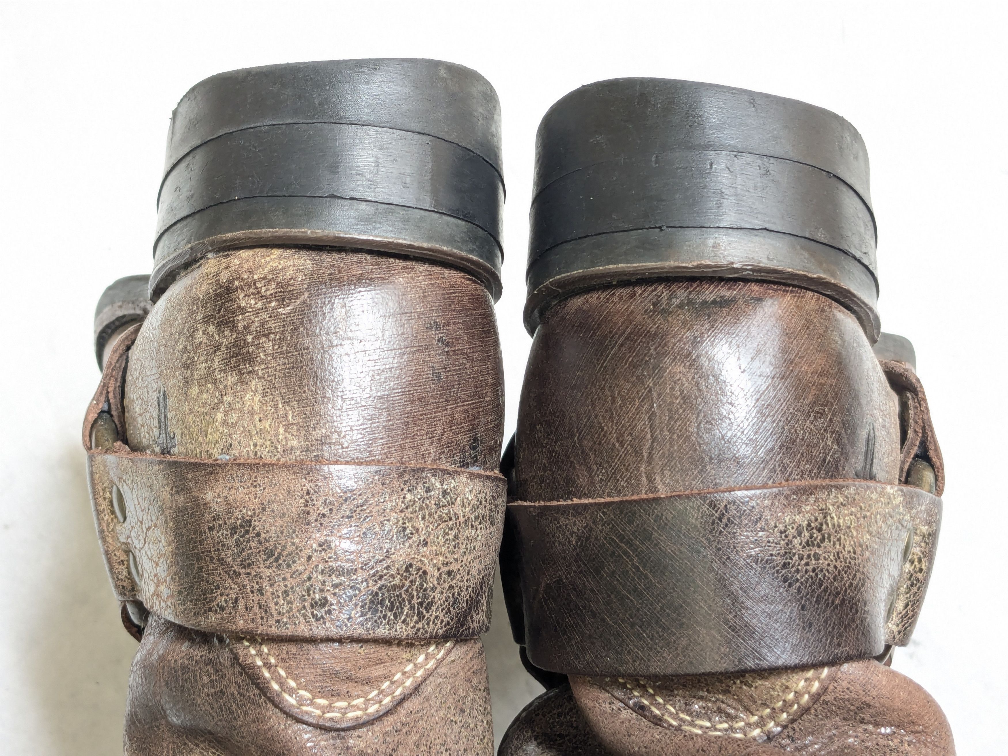 Frye Frye Harness Boots Brown Leather 9 M Buckle Size US 9 / EU 42 - 14 Thumbnail