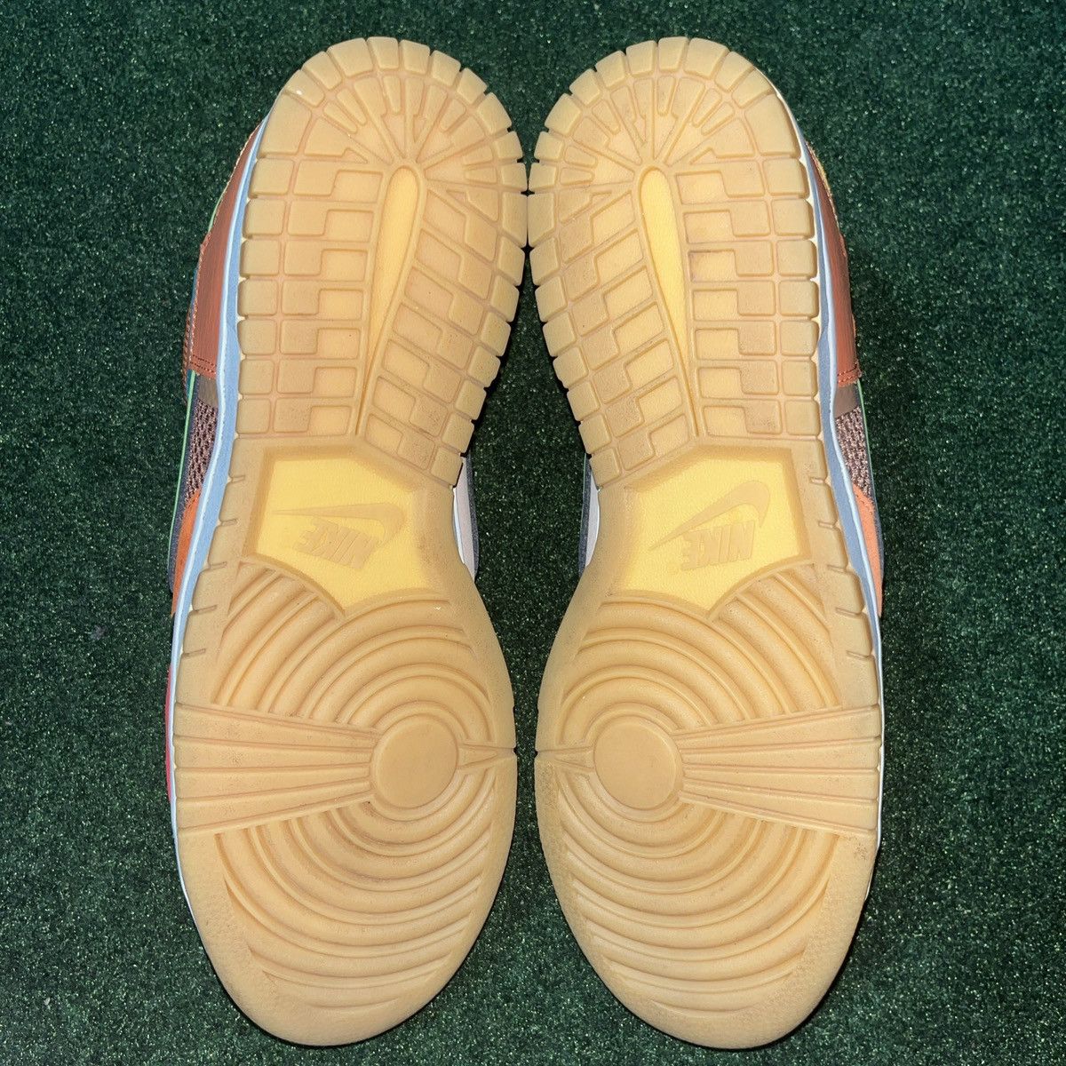 Nike Size 11 - Nike Dunk Low Scrap - DB0500-200 Size US 11 / EU 44 - 6 Thumbnail