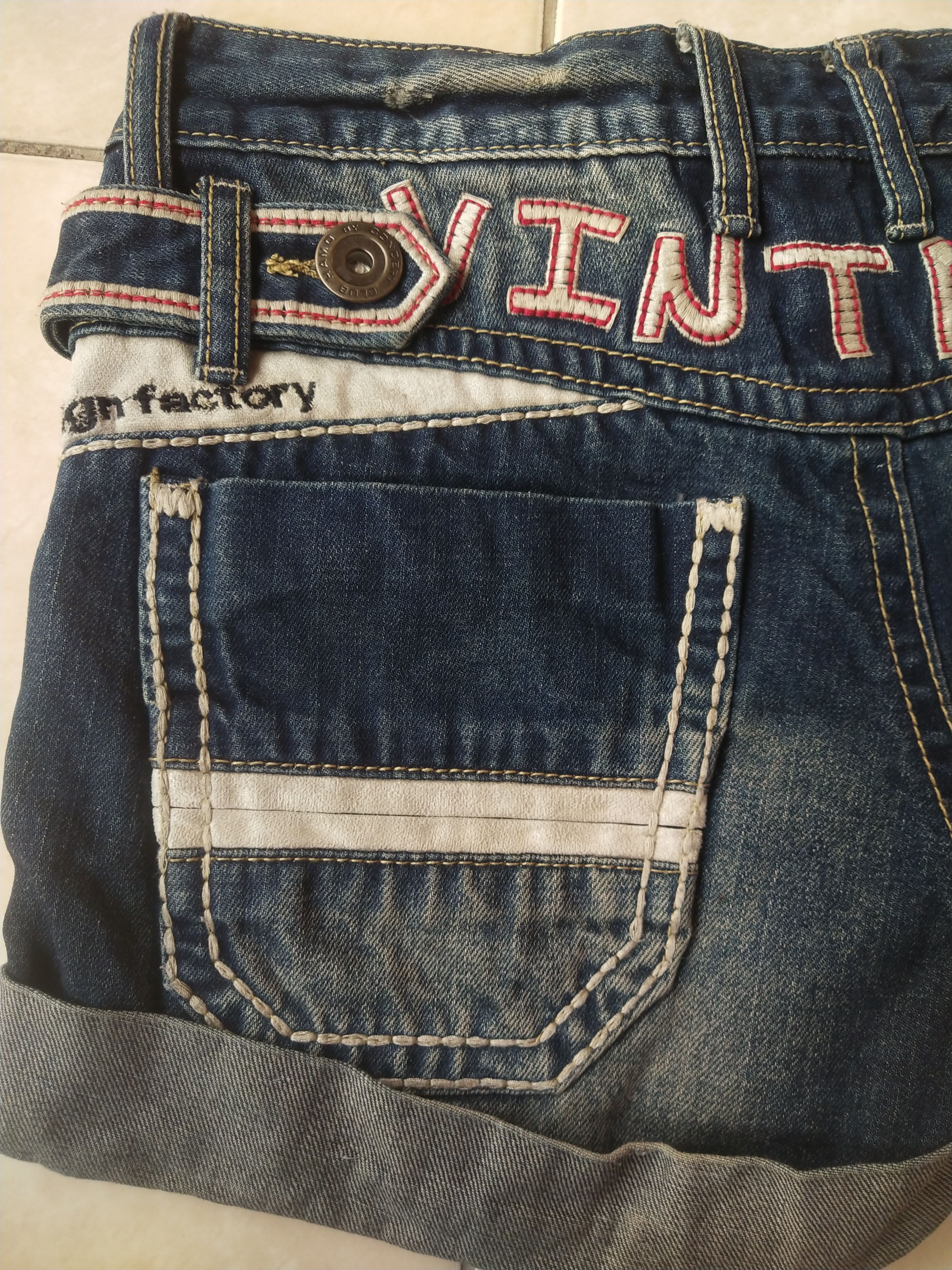 Japanese Brand Hamo Vintage Denim Shorts Embroidery Cherry Graphic Size 29" - 2 Thumbnail