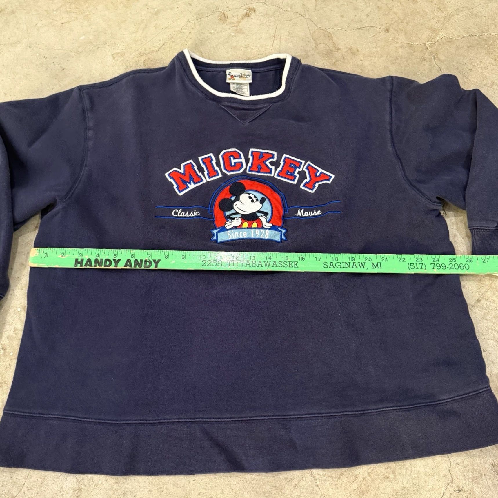 Disney VINTAGE Mickey Mouse Disney Adult XL Classic Mouse Crewneck Sweatshirt Navy Blue Mens XL Mickey Mouse Crewneck Sweatshirt Size US XL / EU 56 / 4 - 5 Thumbnail