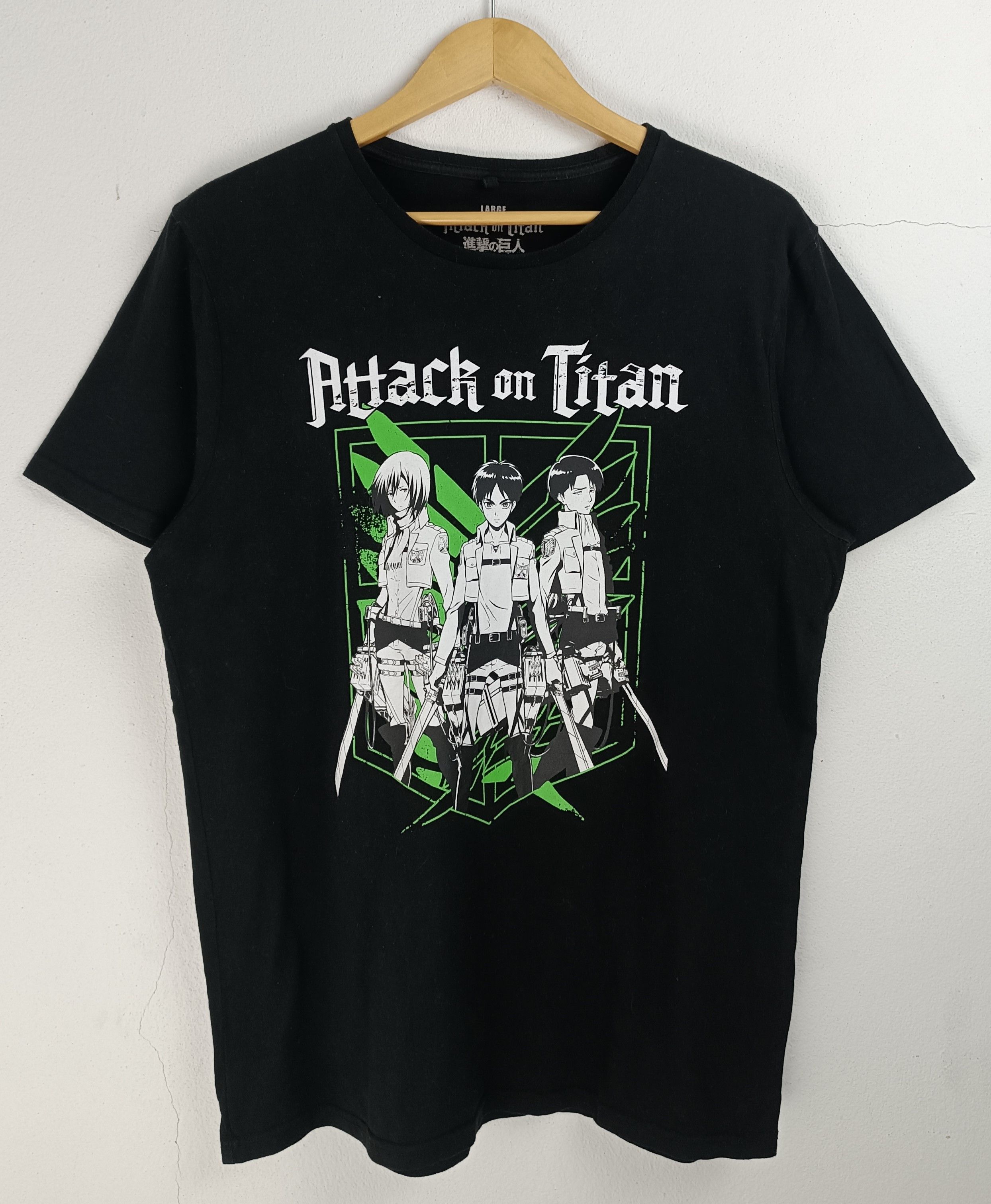 Anime VINTAGE ATTACK ON TITAN EARLY SCOUTS REG TEE naruto bleach Size US L / EU 52-54 / 3 - 3 Thumbnail