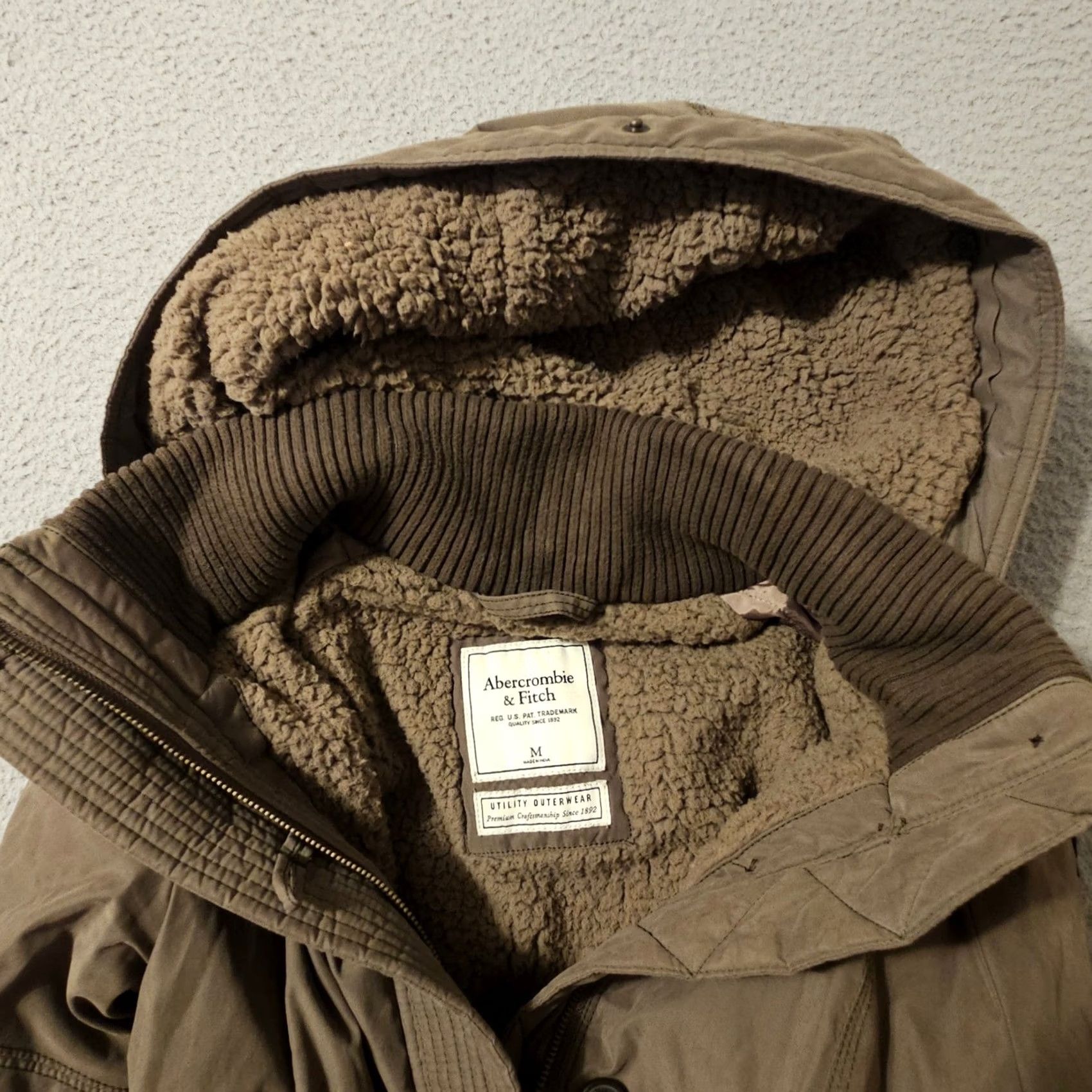 Abercrombie & Fitch Abercrombie & Fitch Parka Jacket Brown Mens Medium Hooded Sherpa Lined Utility Size M / US 6-8 / IT 42-44 - 4 Thumbnail