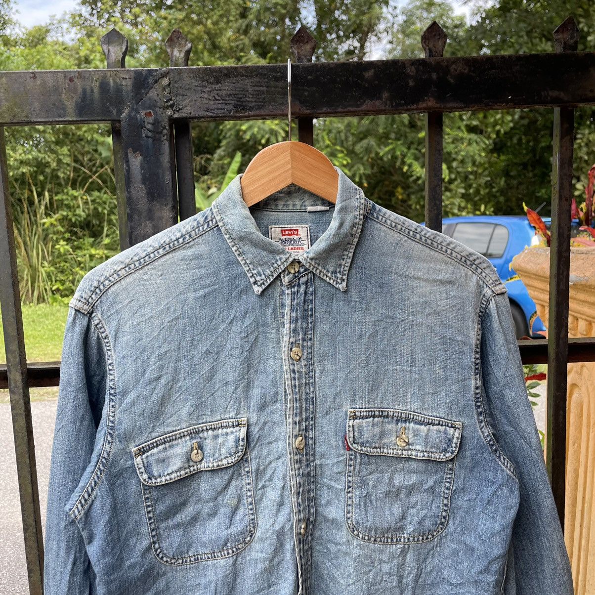 Levi's Vintage Clothing 🔥Vtg Levis Stoned Washed Double Pocket Women Buttons Shirts Size M / US 6-8 / IT 42-44 - 4 Thumbnail