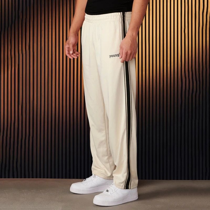 Other Sweatpants Knitted Striped Patchwork Embrodered Jogger Size US 29 - 1 Thumbnail