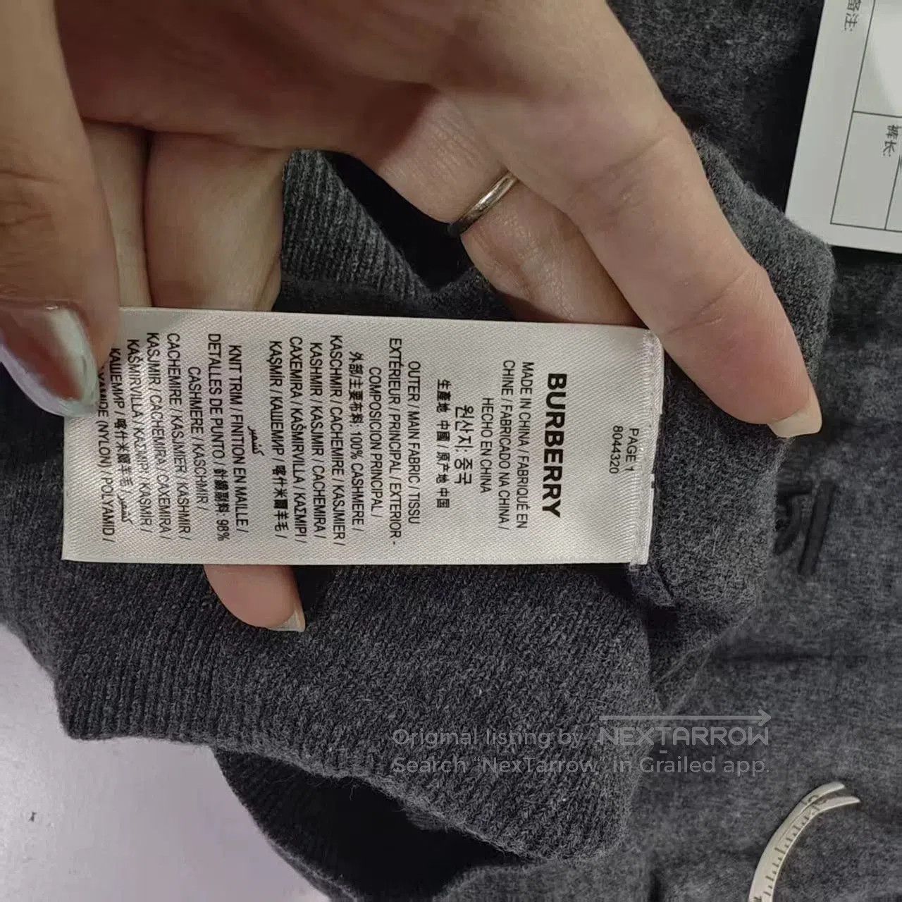Burberry burberry wool knit sweater size small. Size US S / EU 44-46 / 1 - 7 Thumbnail