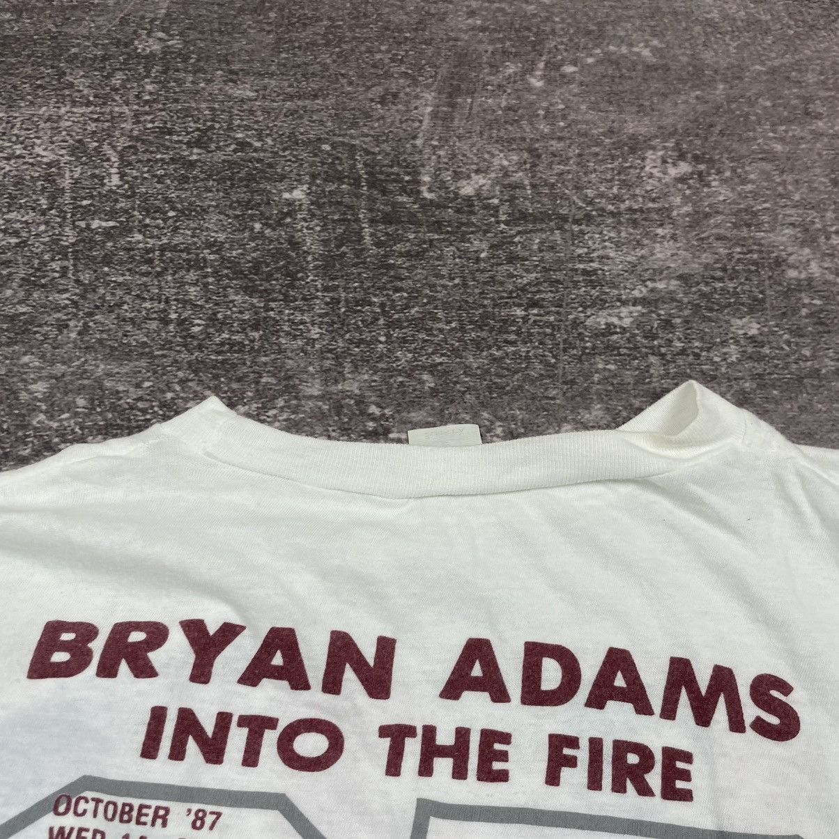 Band Tees Vintage 1987 Bryan Adams Into the Fire Single Stitch T Shirt Size US XL / EU 56 / 4 - 15 Thumbnail
