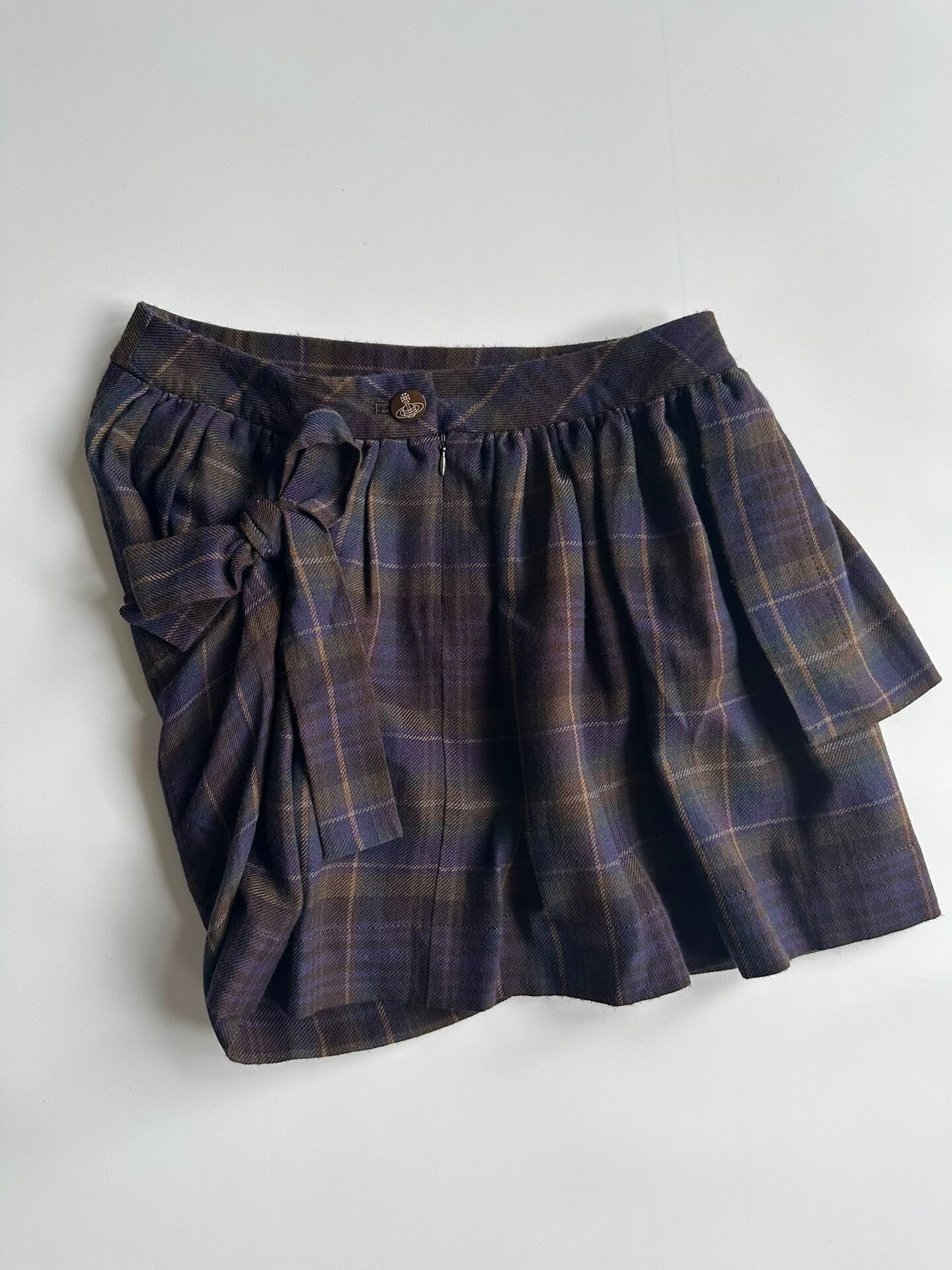 Vivienne Westwood VIVIENNE WESTWOOD Red-colored bow skirt| Size 28" / US 6 / IT 42 - 1 Thumbnail