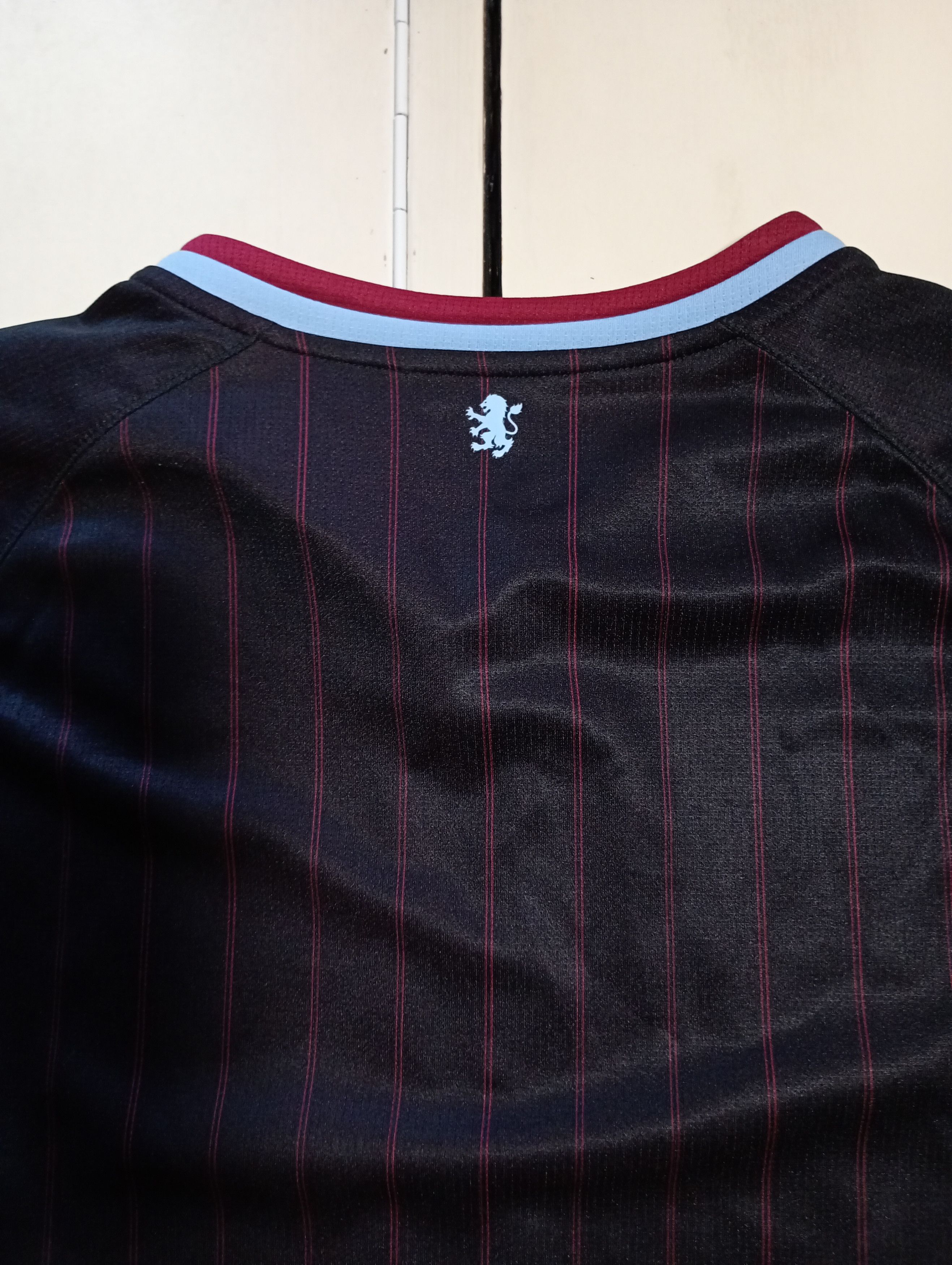 Kappa Kappa Aston Villa FC Away Jersey 2020-2021 Size US M / EU 48-50 / 2 - 16 Thumbnail