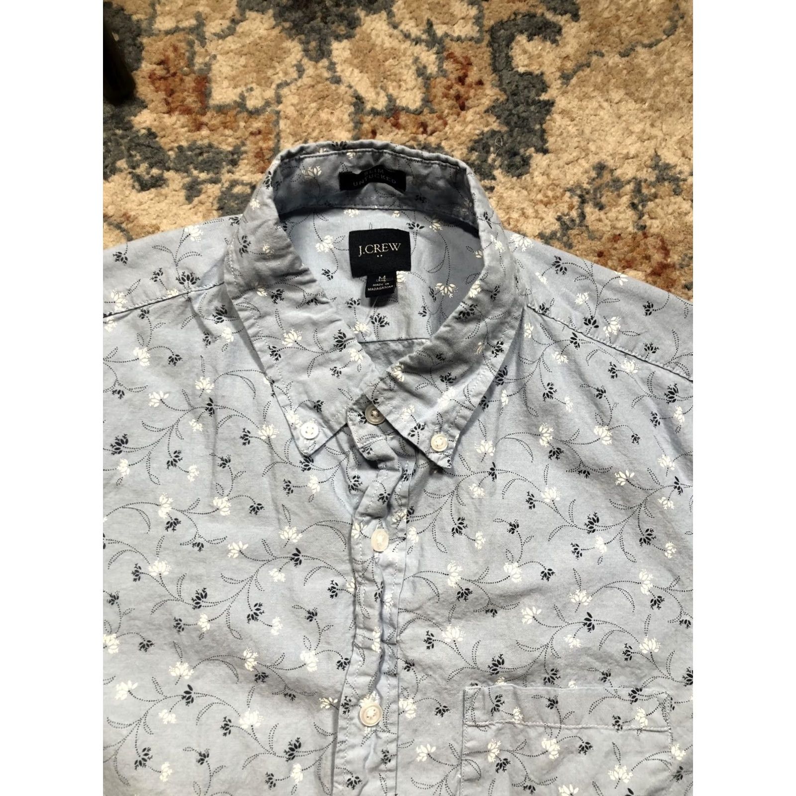 J.Crew VINTAGE J.CREW? No—Original is not vintage. J.CREW Slim Untucked Shirt Mens Medium Blue Floral Button Down Long Sleeve Shirt Size US M / EU 48-50 / 2 - 2 Thumbnail