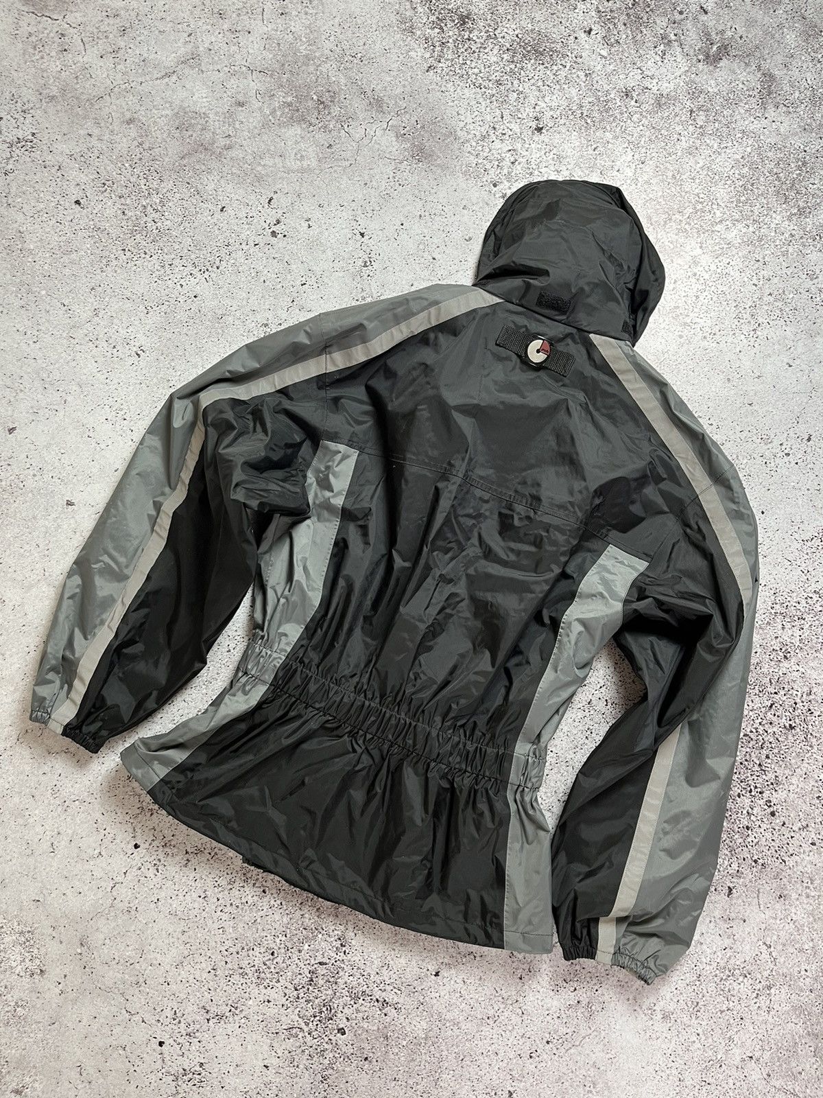Vintage 🏍️Vintage Polo MotoSuit Formula 1 Malboro Reflective Full-Zip Size US M / EU 48-50 / 2 - 6 Thumbnail