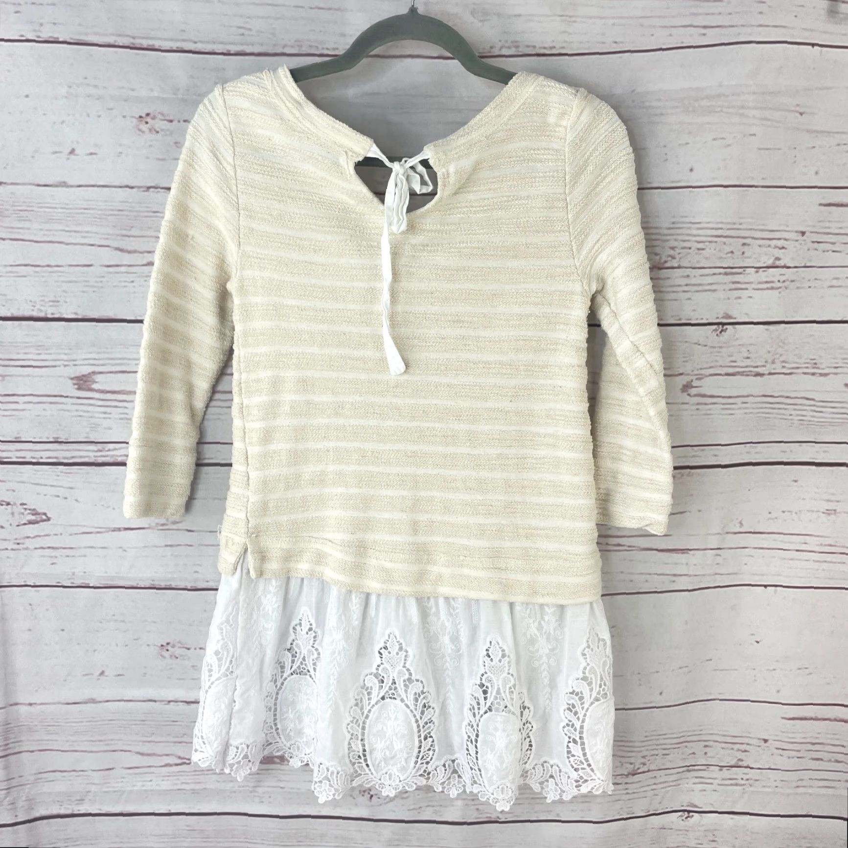 Anthropologie VINTAGE Anthropologie Sunday in Brooklyn East Falls Shirt Womens XS Cream Pullover Size XS / US 0-2 / IT 36-38 - 6 Thumbnail
