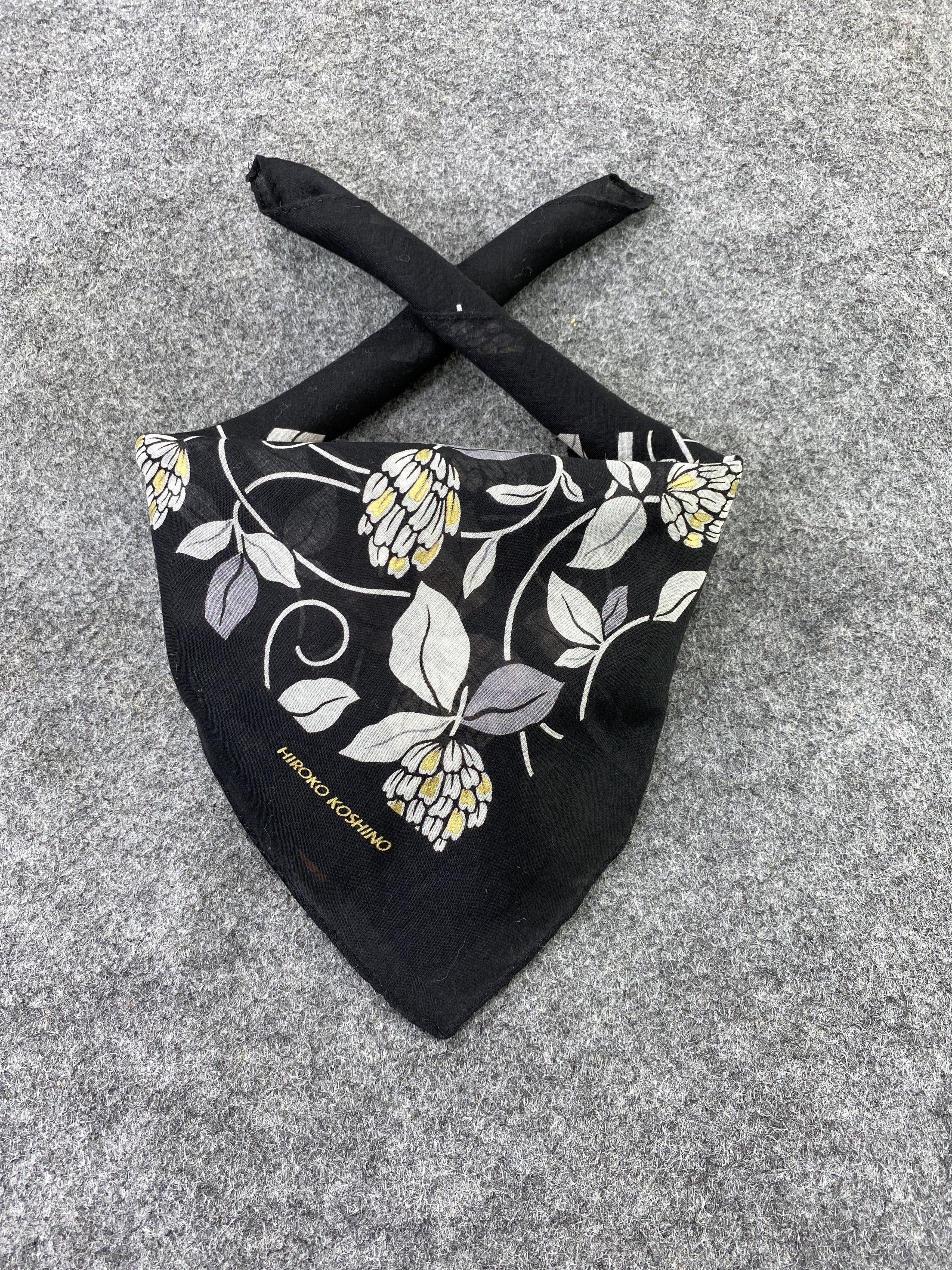 Japanese Brand Hiroko Koshino Handkerchief / Bandana / Neckerchief C103 Size ONE SIZE - 2 Thumbnail