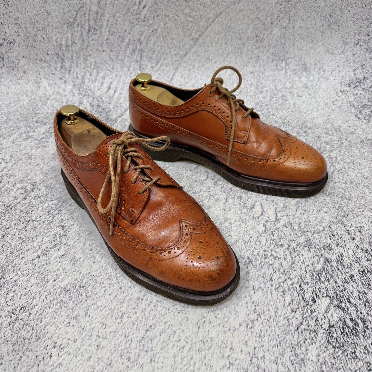 Dr. Martens Dr. Martens 3989 Tan Brown Brogues US10 UK9 EU43 Size US 10 / EU 43 - 3 Thumbnail