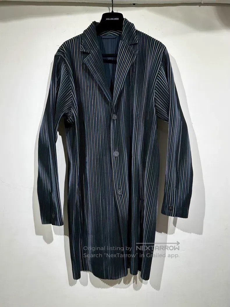 Issey Miyake Issey Miyake Blue Ruffled Trench Coat Size L / US 10 / IT 46 - 1 Thumbnail