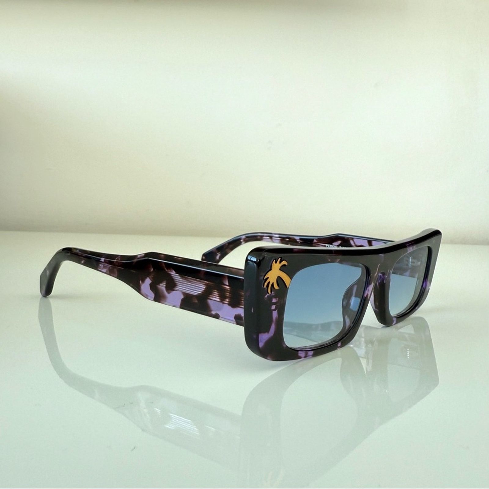 Palm Angels NEW!! Palm Angels women sunglasses PERI093 3449 Retail 320$ Size ONE SIZE - 3 Thumbnail