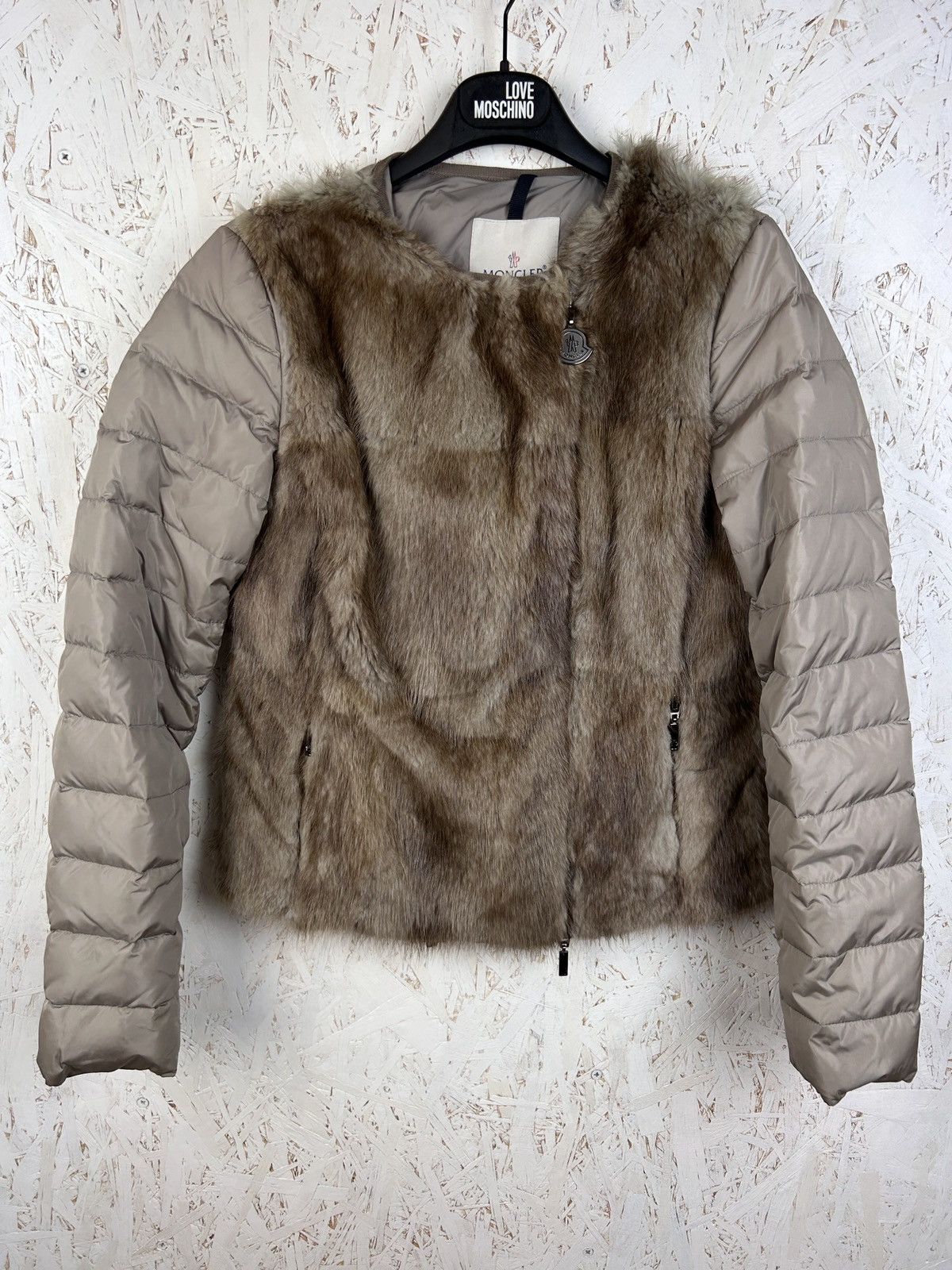 Moncler Moncler Carene Giubbotto Fur Down Light Puffer Jacket Size S / US 4 / IT 40 - 1 Thumbnail