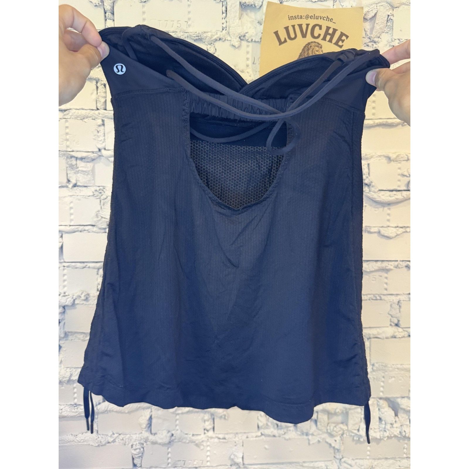 Lululemon Lululemon Womens S Black Strappy Tank Built In Bra Size S / US 4 / IT 40 - 3 Thumbnail