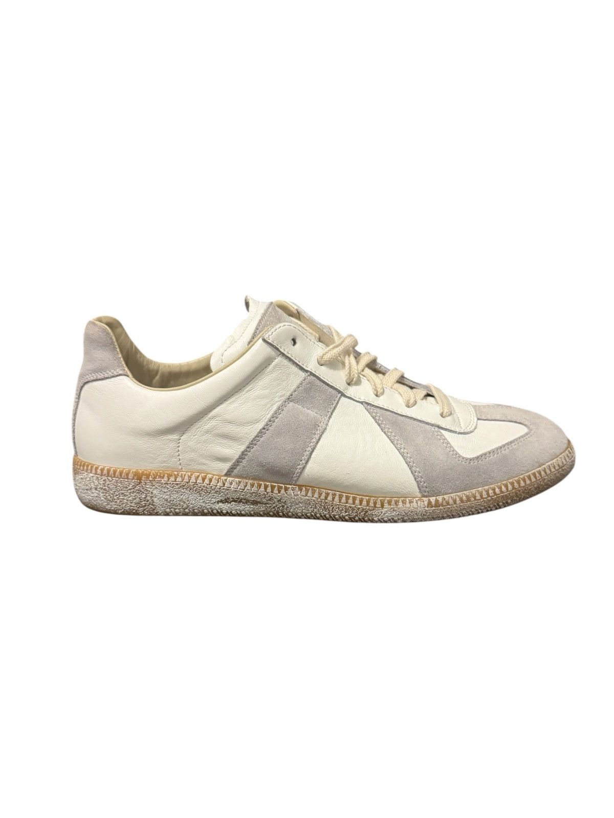 Maison Margiela Maison Margiela Replica Gat White Size US 8 / EU 41 - 2 Thumbnail