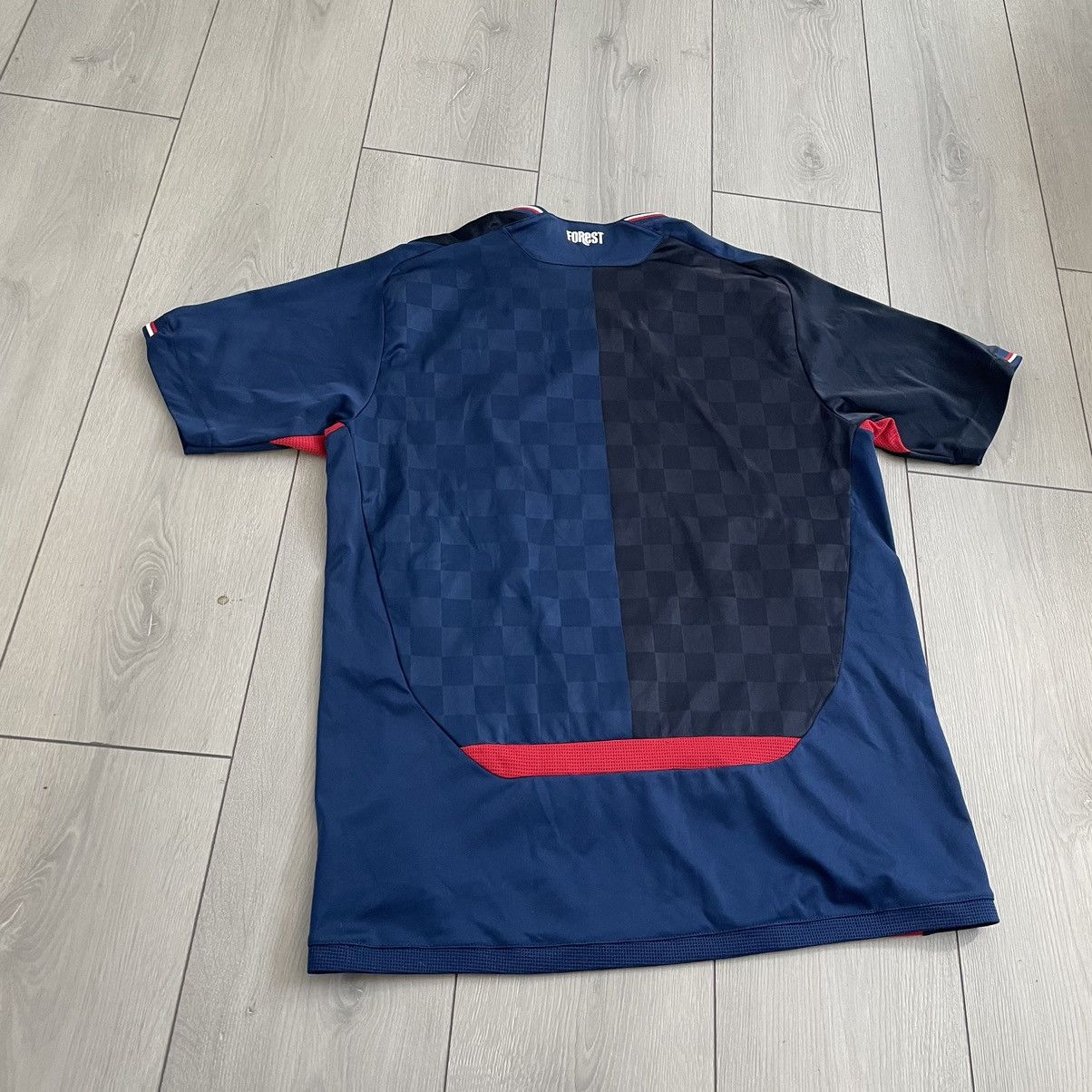 Other Umbro Forest Victor Chandler Jersey shirt tee 2009 2010 Size US L / EU 52-54 / 3 - 2 Thumbnail