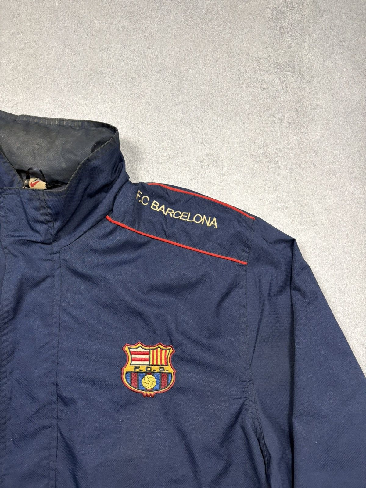Nike Vintage Nike FC Barcelona Soccer Bomber Jacket XL Navy 90s Size US XL / EU 56 / 4 - 3 Thumbnail