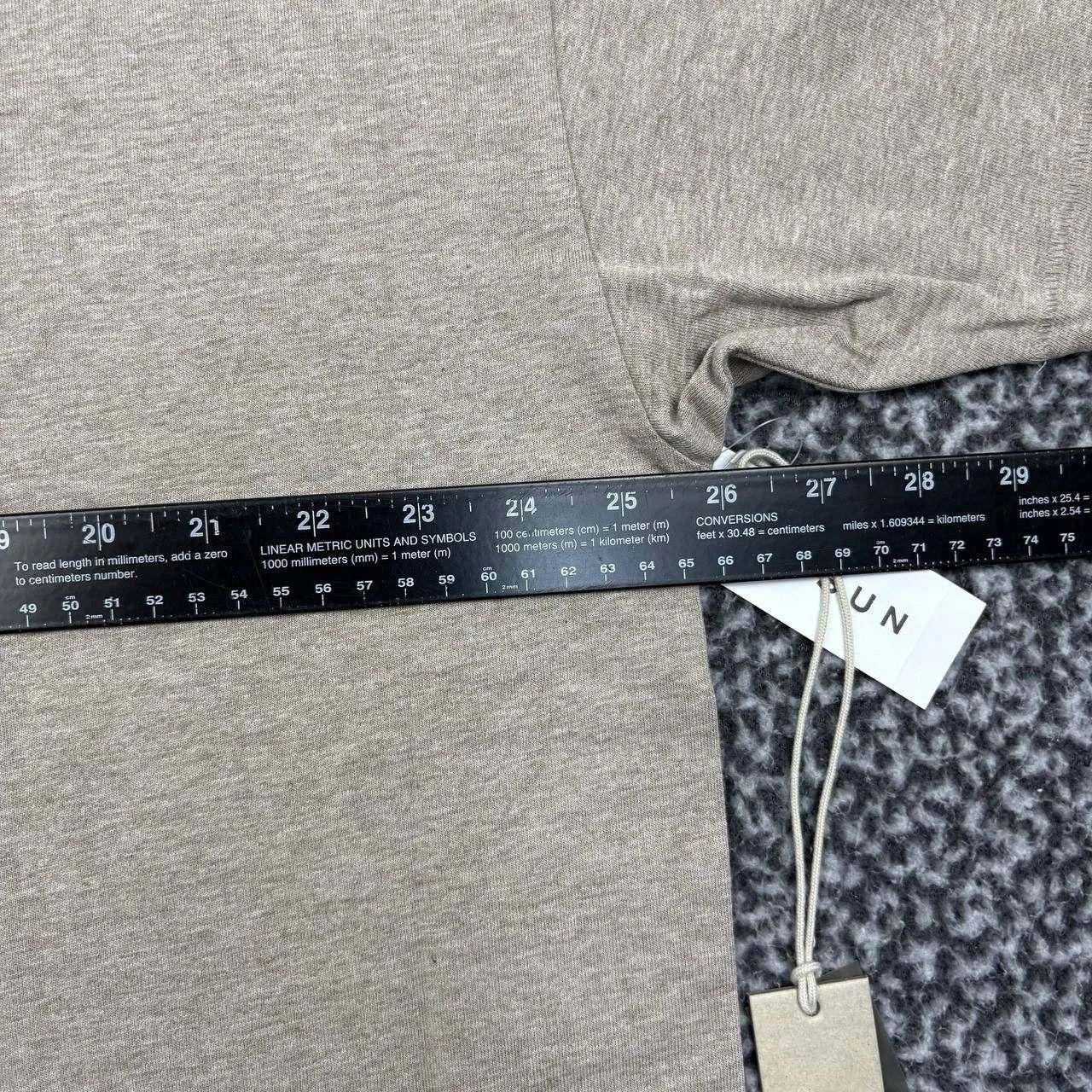 Fear of God Essentials Fear of God Shirt Blank Plain Short Sleeve FOG S Size US S / EU 44-46 / 1 - 4 Thumbnail