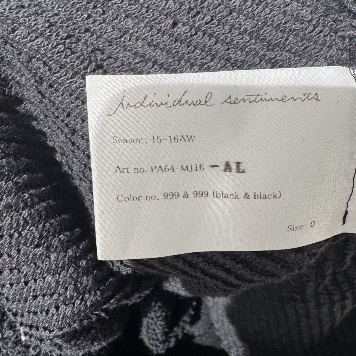 Individual Sentiments Individual Sentiments black raw-edge fitted trousers Size US 30 / EU 46 - 11 Thumbnail