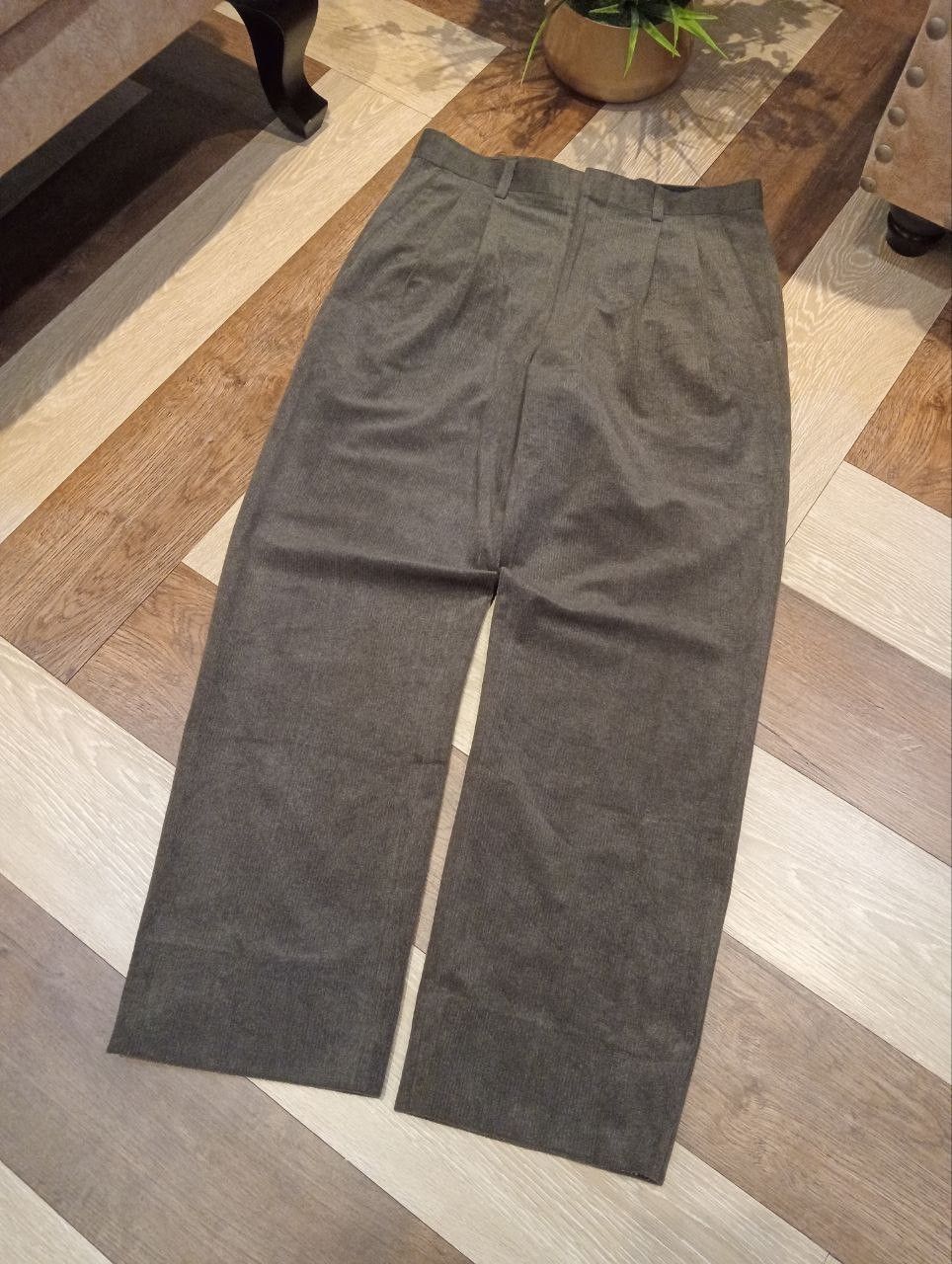 MCM VINTAGE MCM LEGERE POLYESTER CORDUROY PANTS Size US 32 / EU 48 - 2 Thumbnail