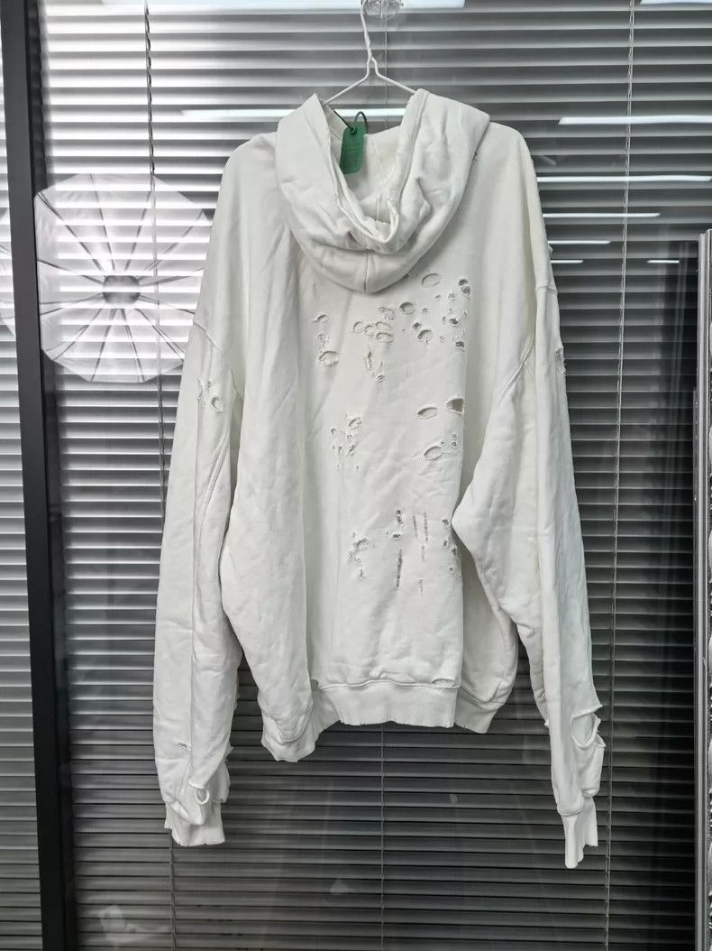 Balenciaga Balenciaga Distressed hooded sweater with white logo Size US S / EU 44-46 / 1 - 2 Thumbnail