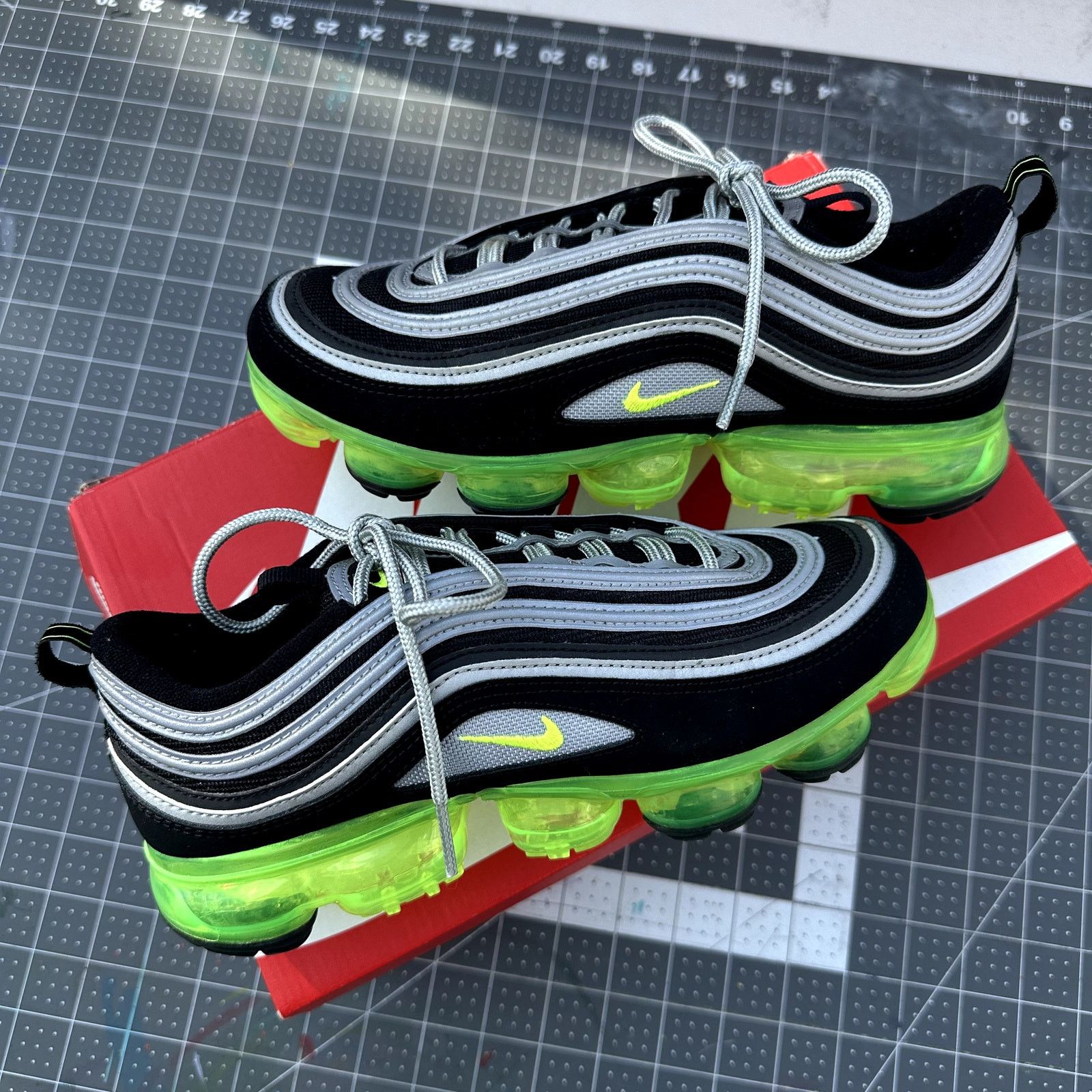 Nike Nike Air Vapormax 97 Size US 6.5 / EU 39-40 - 1 Thumbnail