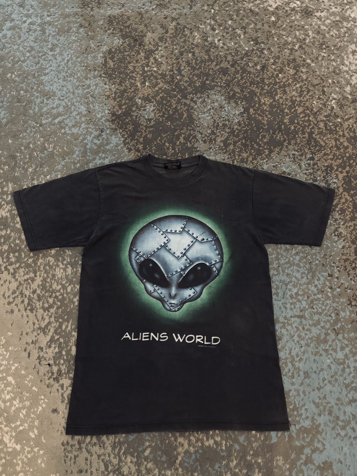 Alien Workshop 90s vintage alienworkshop tees Size US L / EU 52-54 / 3 - 5 Thumbnail
