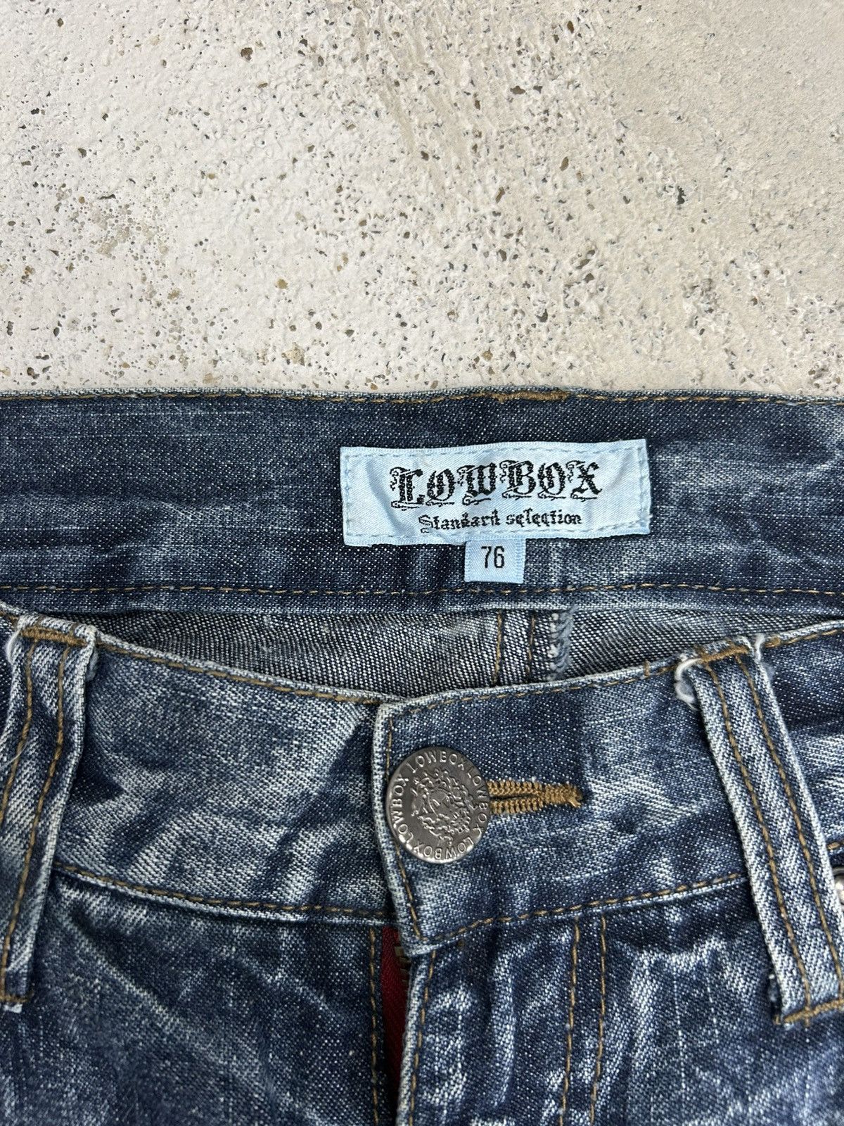 Tornado Mart Lowbox Whiskered Distressed Straight Leg Denim Fade Wash Size US 31 - 12 Thumbnail