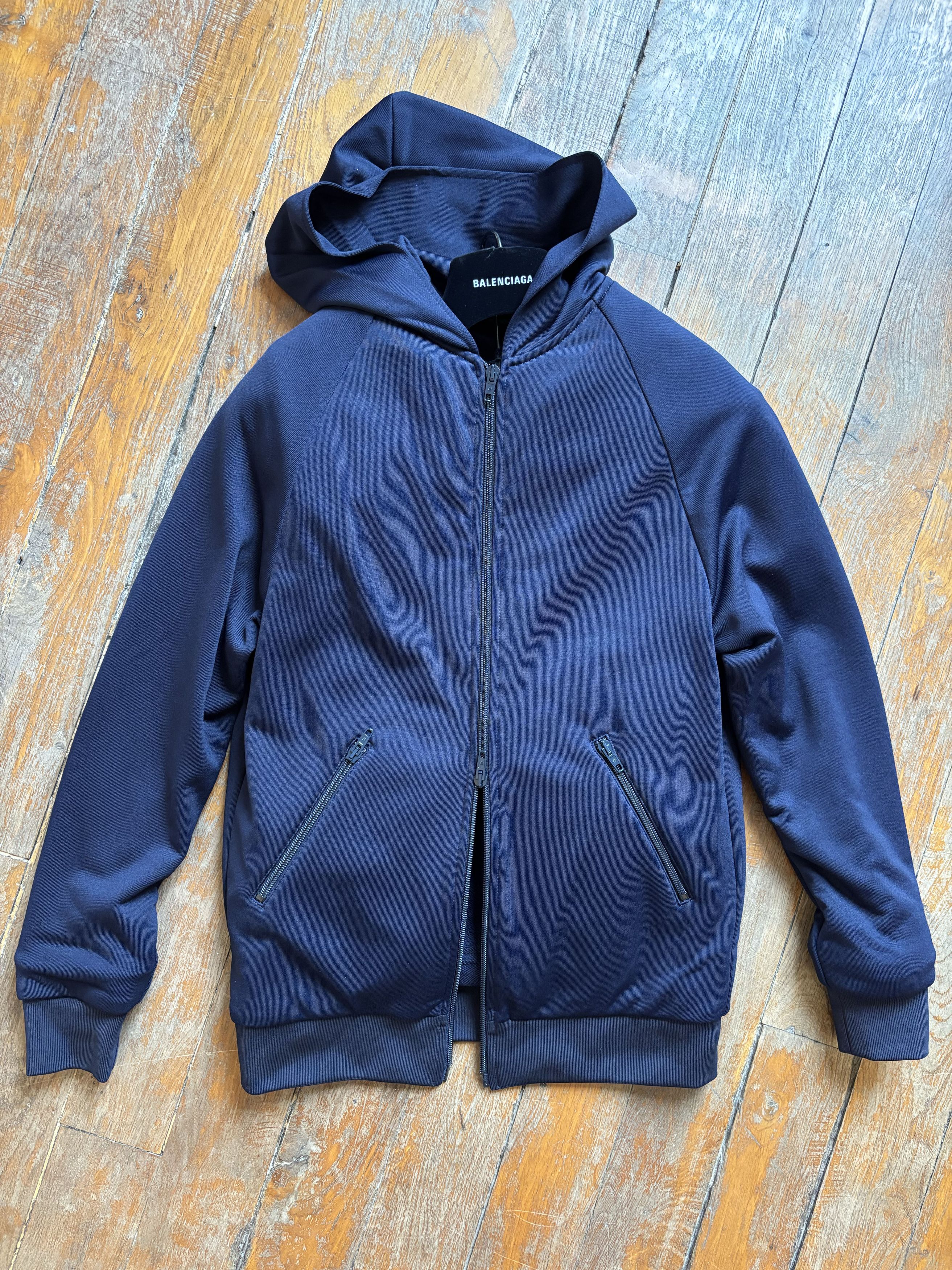 Balenciaga Unity Sports Icon Inflatable Zip-Up Hoodie Medium Fit Size US S / EU 44-46 / 1 - 6 Thumbnail