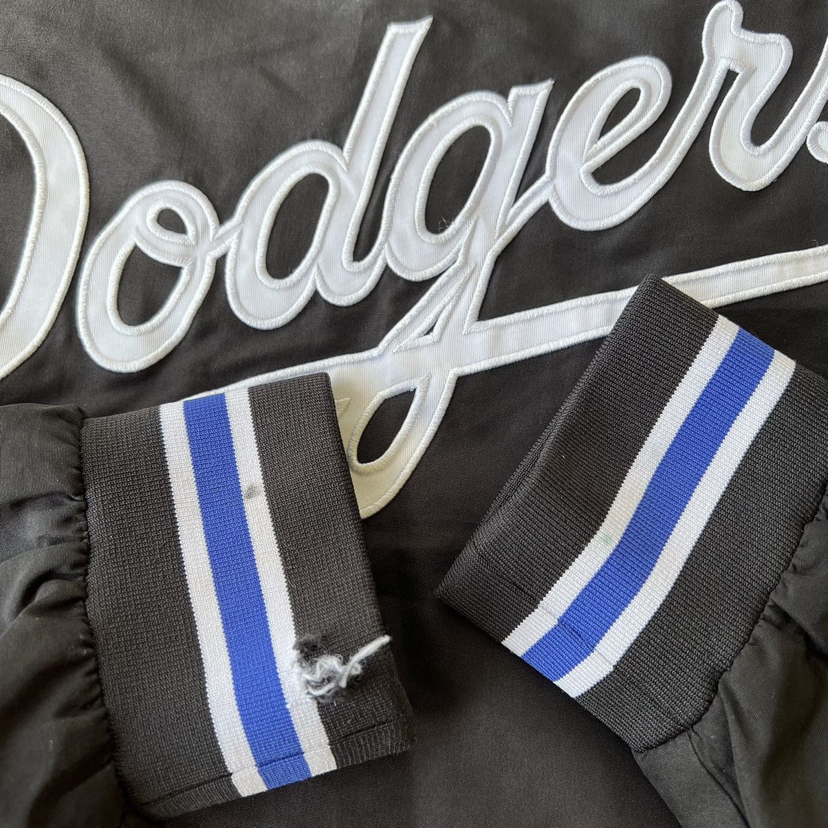MLB Vintage Y2K LA Dodgers Genuine Merchandise Jacket Size US S / EU 44-46 / 1 - 4 Thumbnail