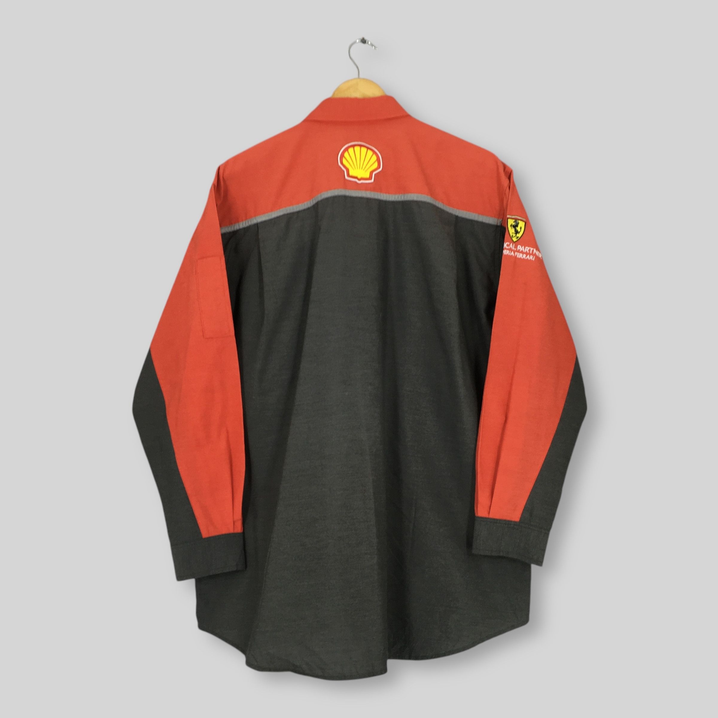 Ferrari Vintage Shell Helix Workers Shirt XLarge Size US XL / EU 56 / 4 - 8 Thumbnail