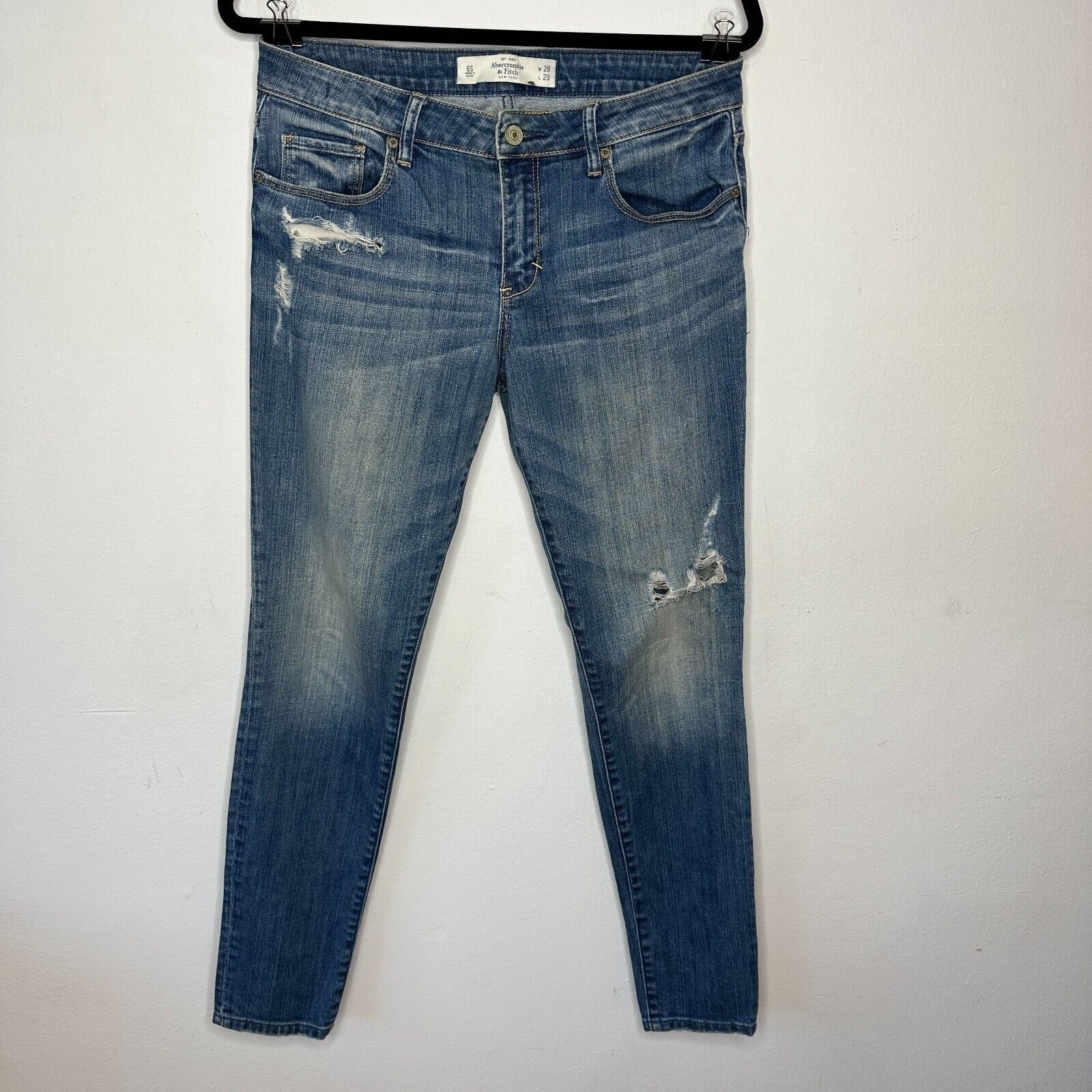 Abercrombie & Fitch Abercrombie & Fitch Blue Skinny Mid Rise Distress Jeans Size 28" / US 6 / IT 42 - 13 Thumbnail