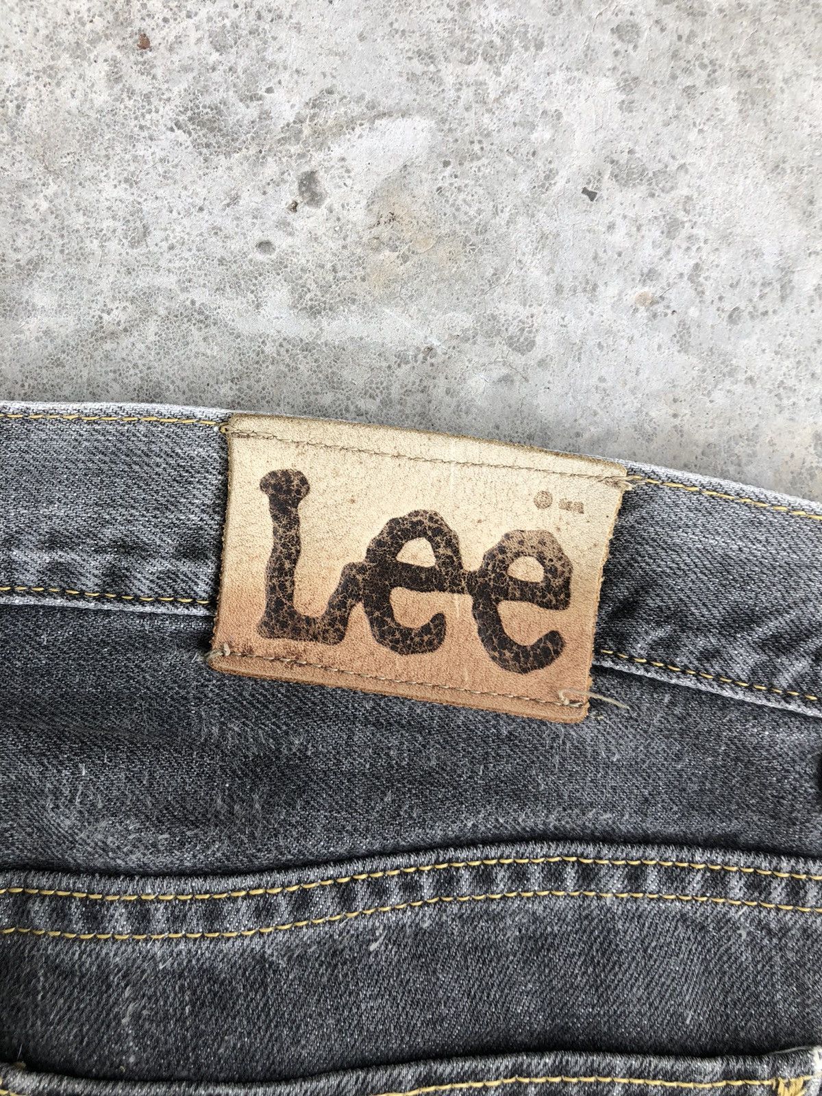 Lee Japanese Lee Flared Jeans Distressed Jeans Size US 32 / EU 48 - 14 Thumbnail