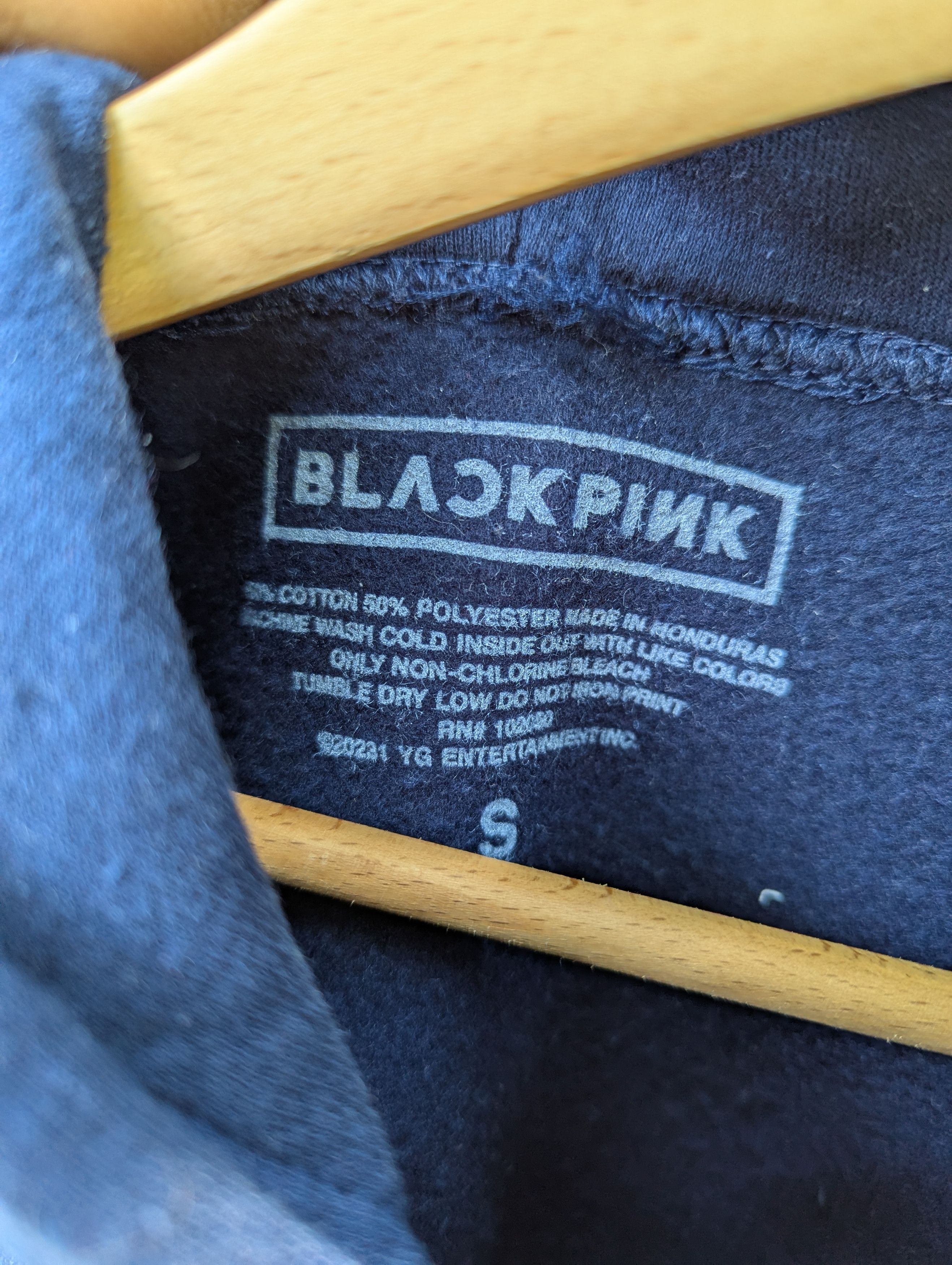 Band Tees 🔥FREE SHIPPING🔥Blackpink Born Pink Lisa Kpop Band Hoodie Size S / US 4 / IT 40 - 4 Thumbnail