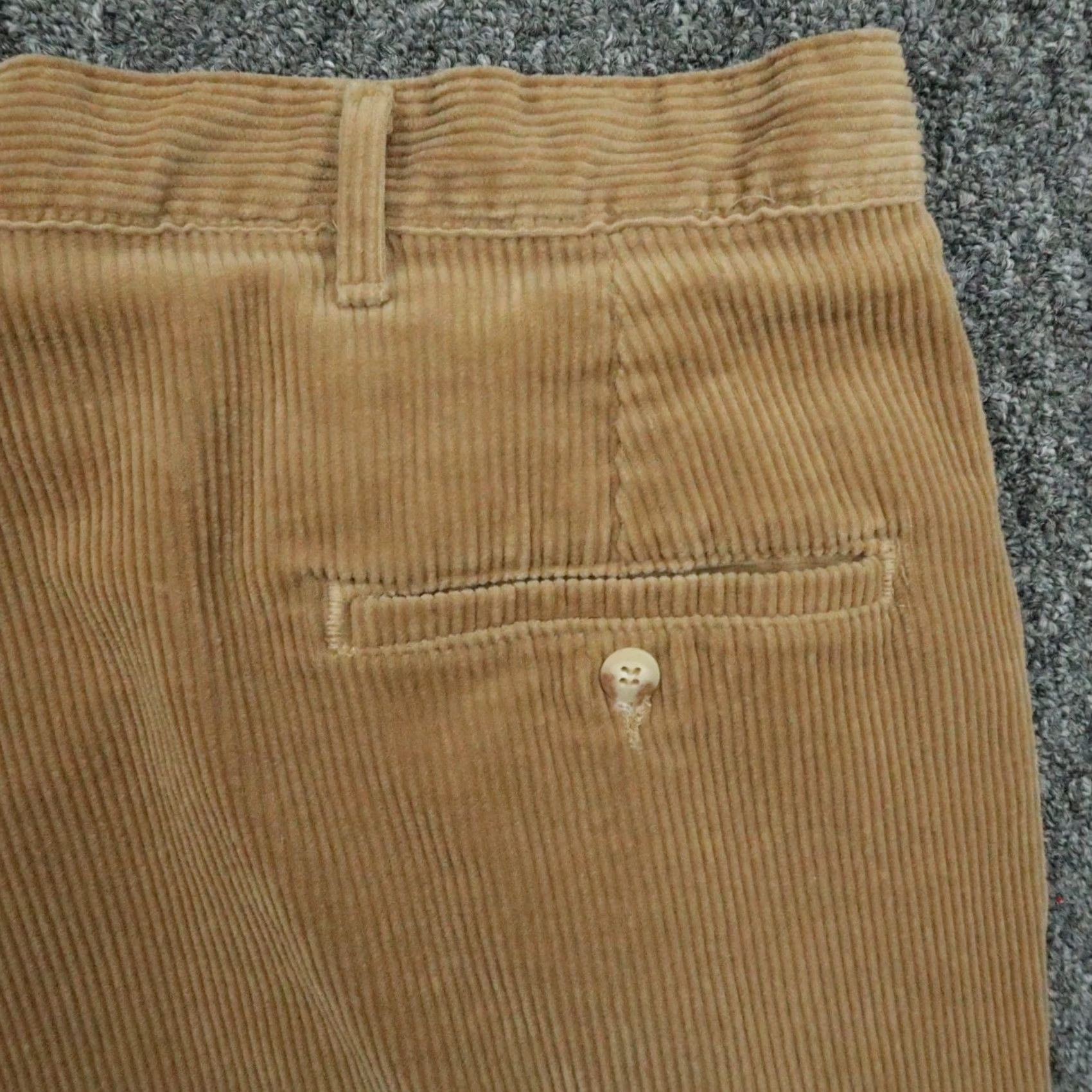 Polo Ralph Lauren VINTAGE Polo Ralph Lauren Pants Mens 38x30 Brown Corduroy Double Pleat USA Polo Ralph Lauren Pants Mens 38x30 Brown Corduroy Double Pleat USA Size US M / EU 48-50 / 2 - 6 Thumbnail