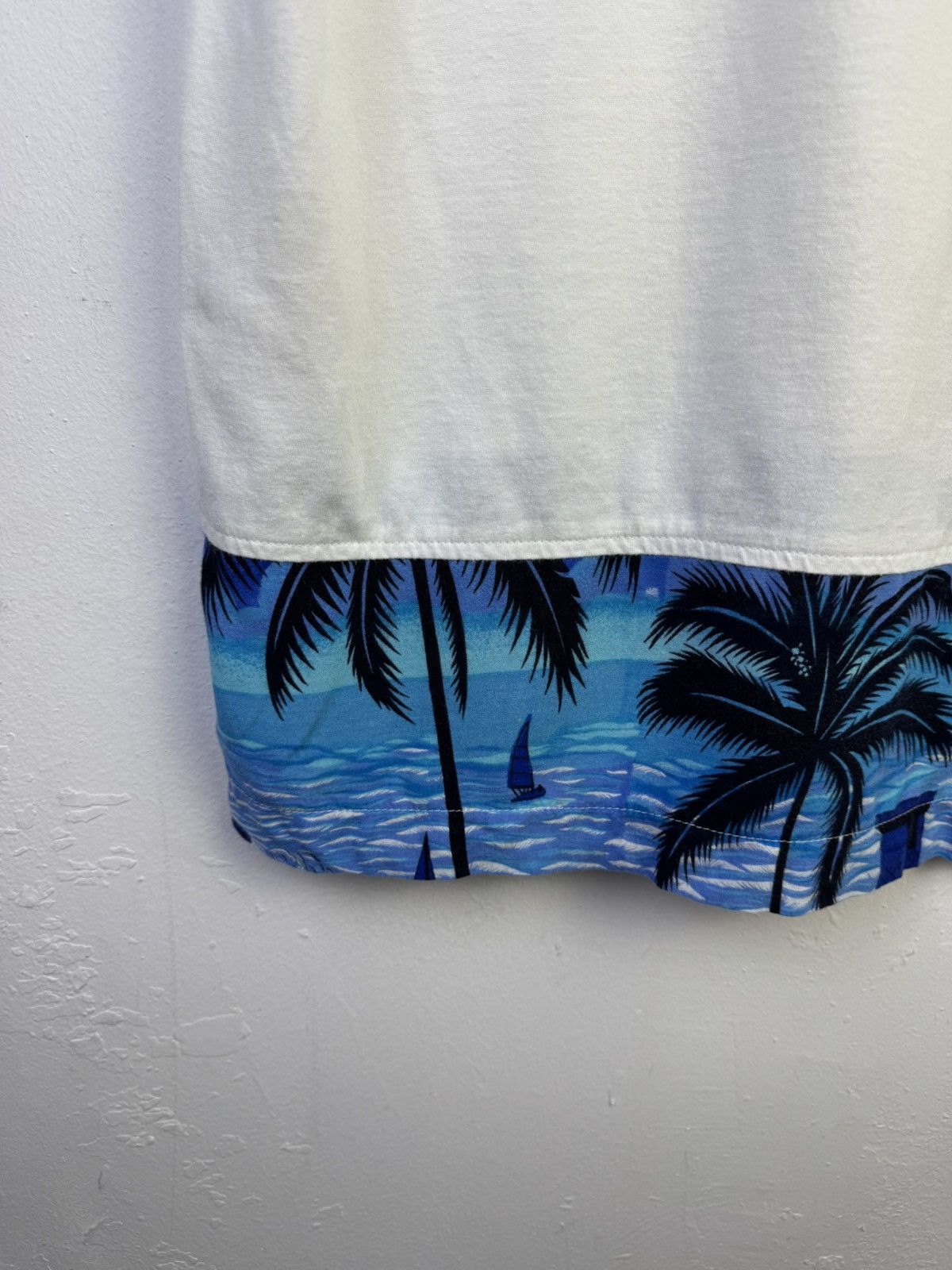 Comme des Garcons Homme Deux Vintage Comme Des Garcons Homme Deux Aloha Hawaii Tshirt Size US S / EU 44-46 / 1 - 8 Thumbnail