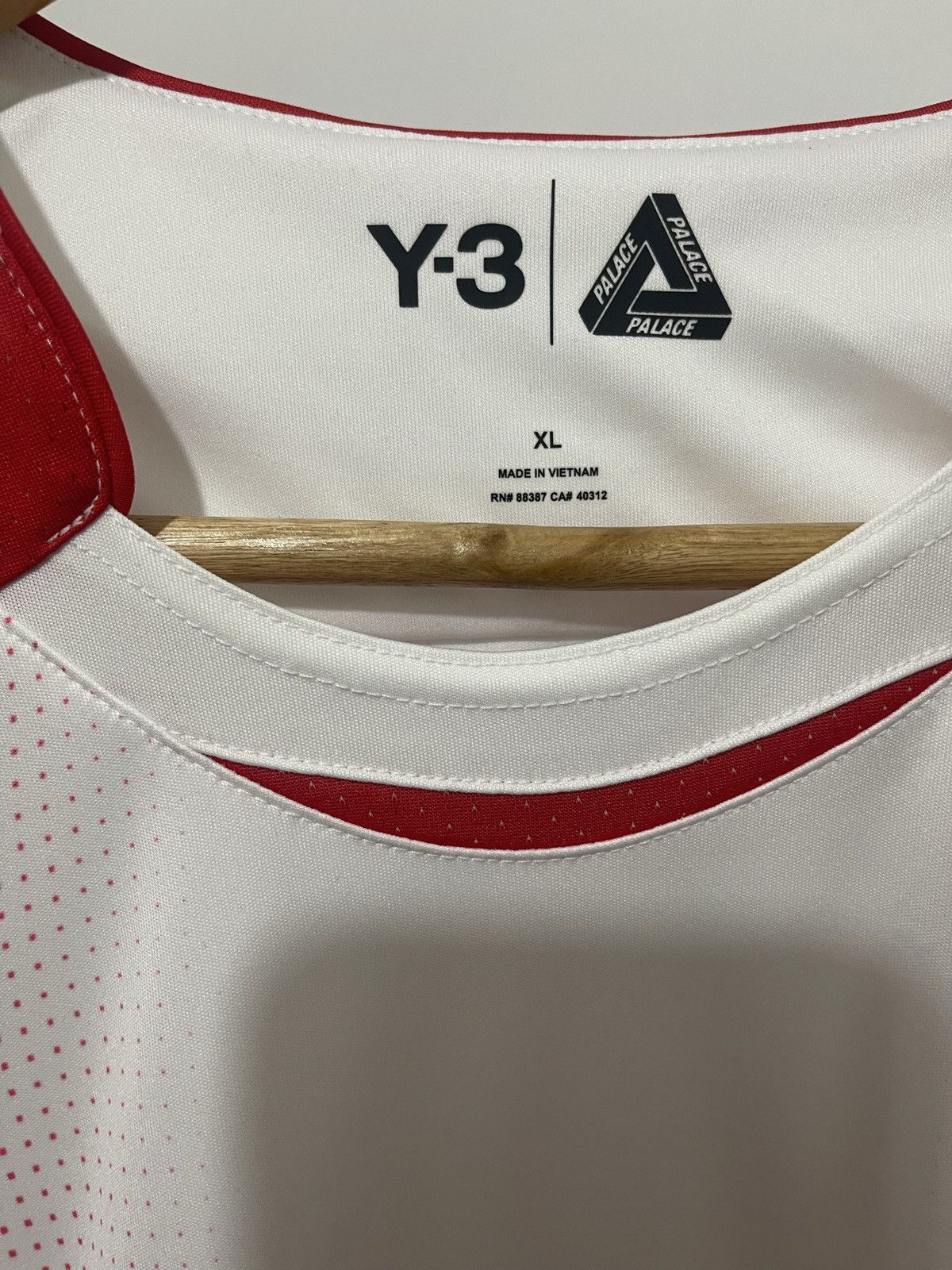 Palace × Y-3 Palace x Y-3 jersey Size US XL / EU 56 / 4 - 5 Thumbnail